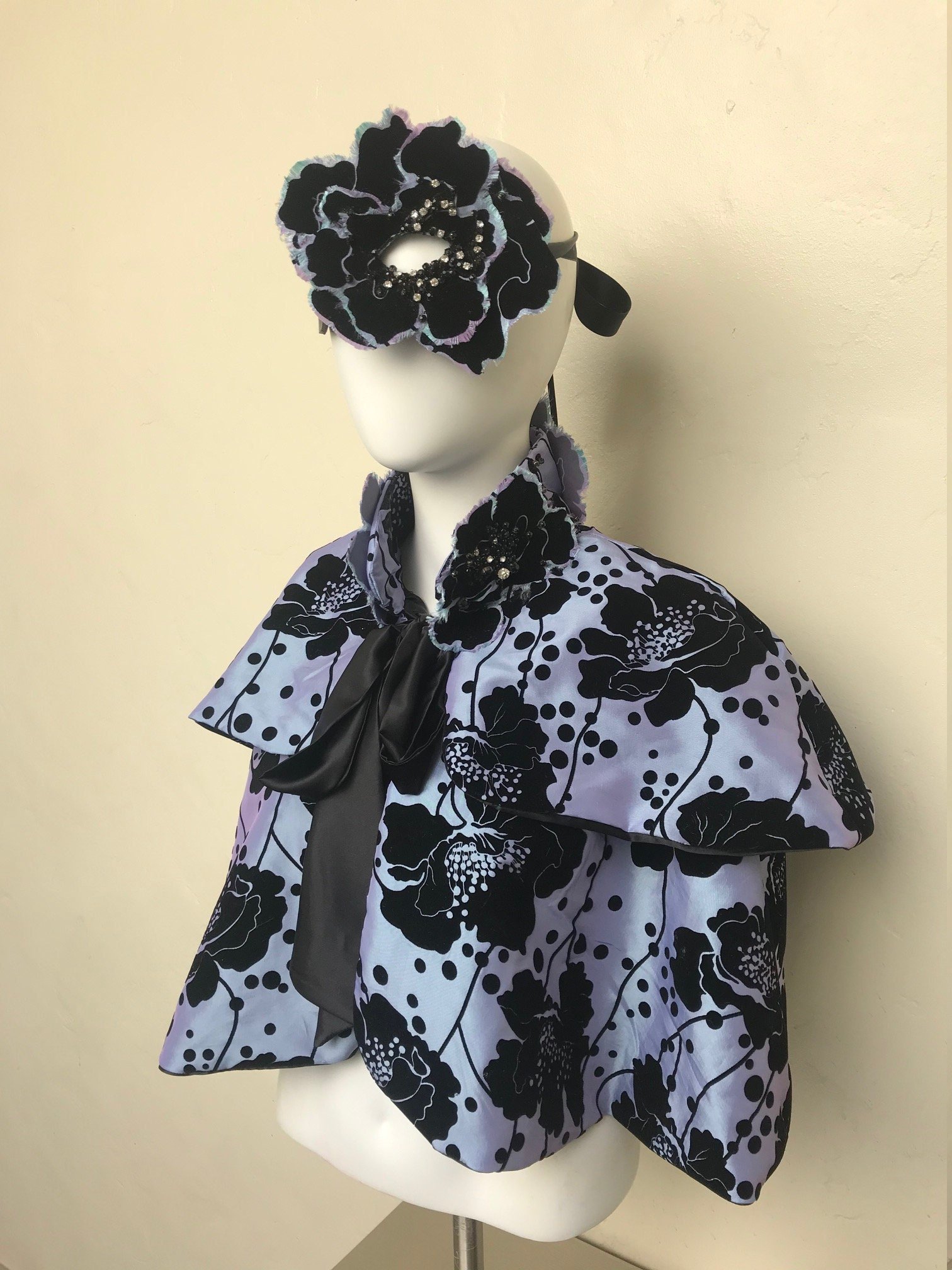https://i.etsystatic.com/5272026/r/il/a010f5/2032142504/il_fullxfull.2032142504_987v.jpg