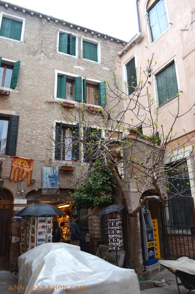 Entrance to the Libreria Acqua Alta