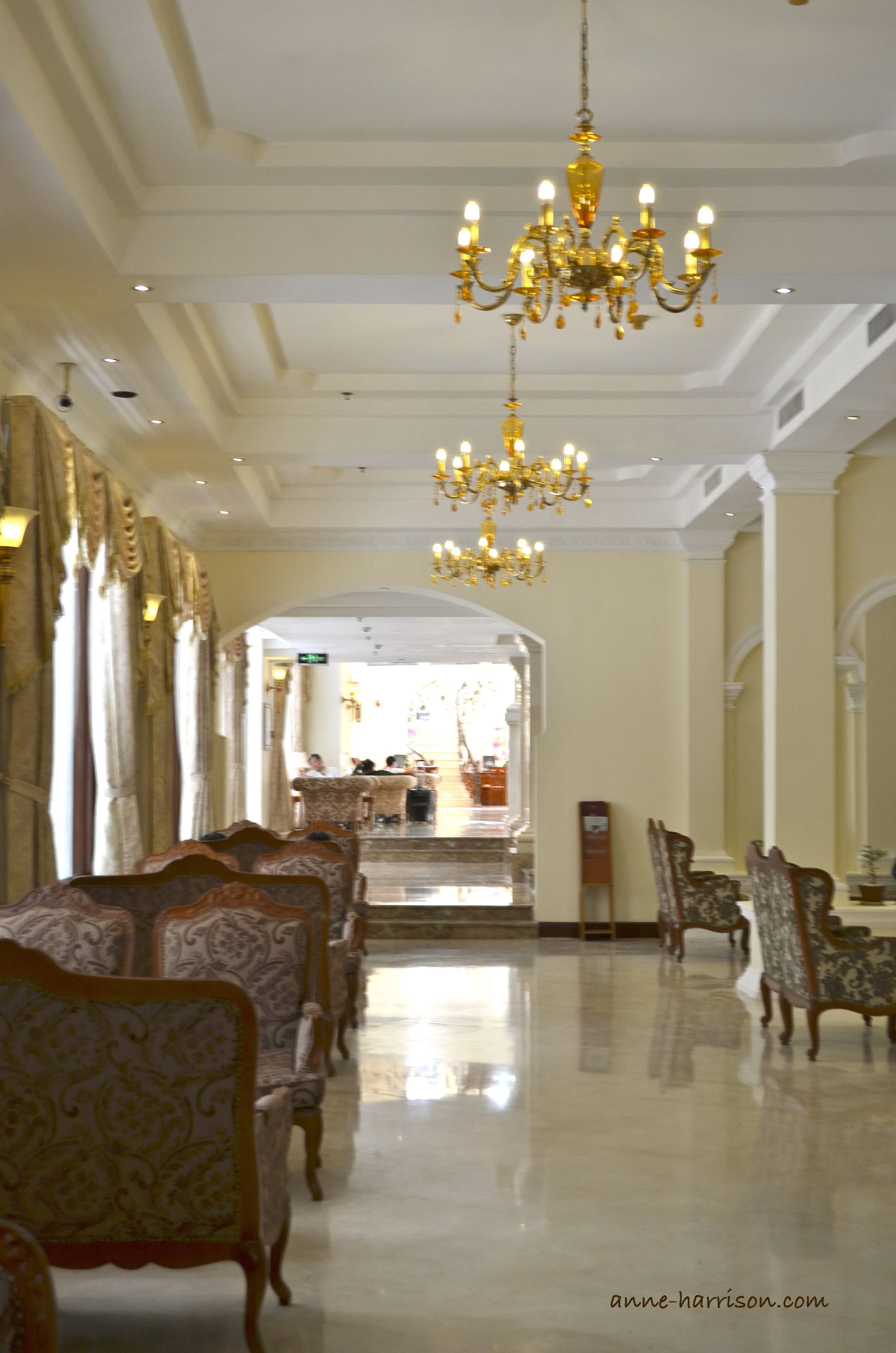 The foyer of the Hotel Continental © A. Harrison