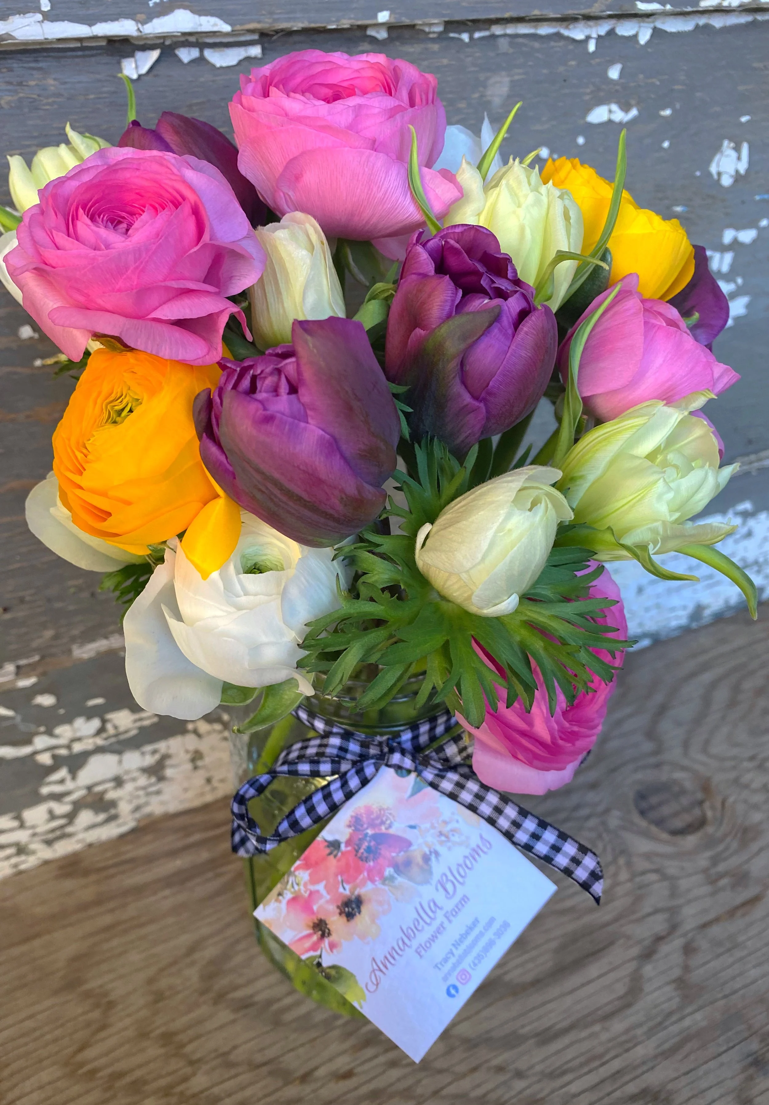 Pretty Spring Arrangement