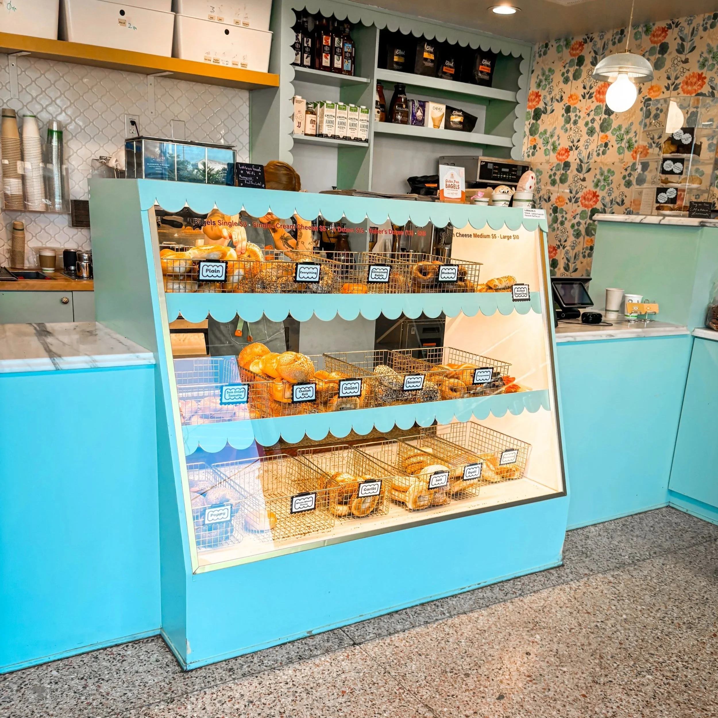 Lubbies Bagels & Pastries