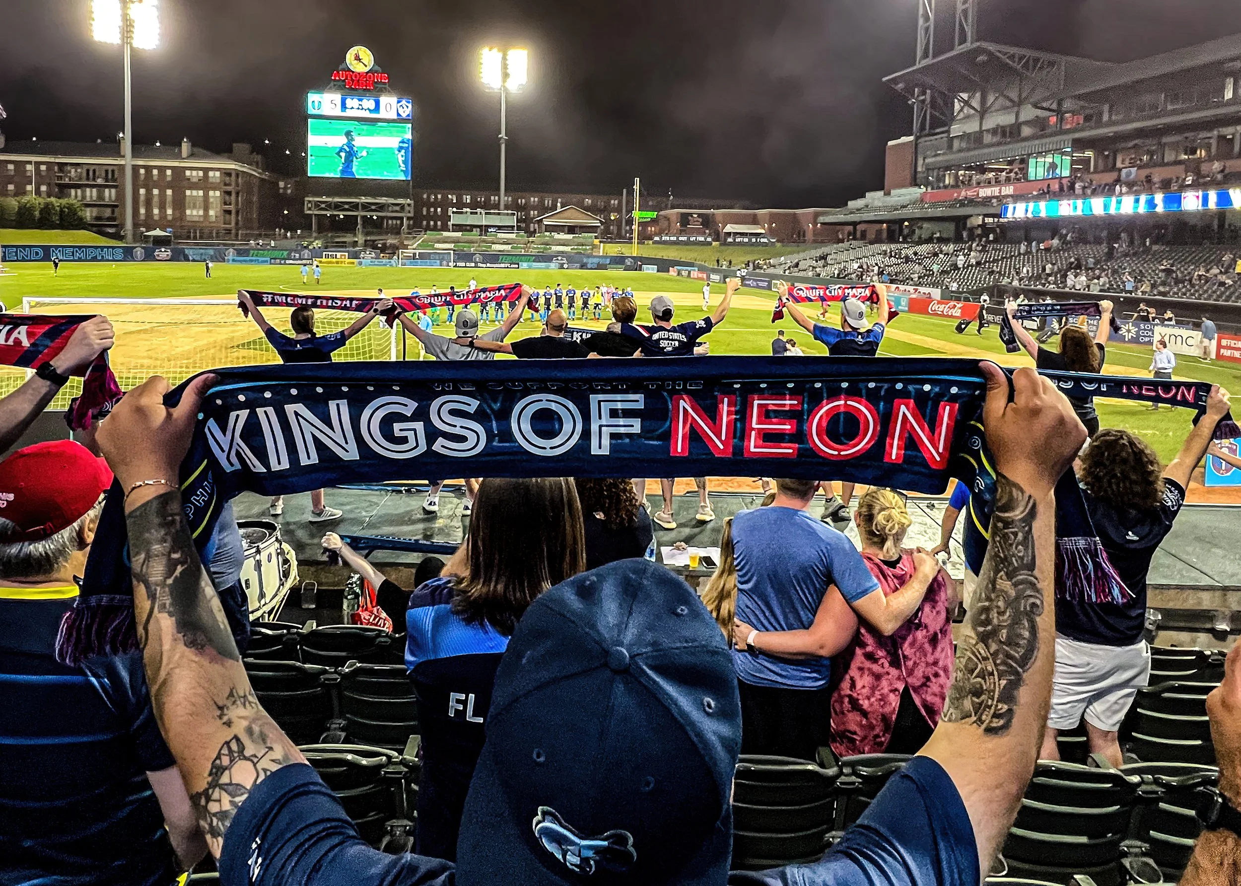 Kings_of_Neon.jpg