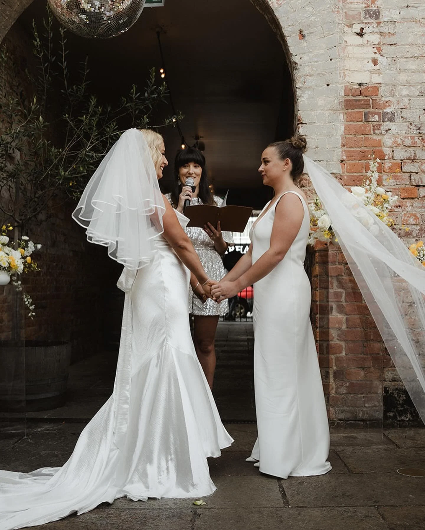 Marrying Emma + Maddy on a Monday, below a disco ball, at La Sardina Loca: what a bloody joy!

Photography: @mozoph.weddings 
Venue, food, drinks, vibes, hospitality: @las.ardina 
Flowers: @mekafloral_eventstyling 
Music: @karlaadele__ @memorylaneent