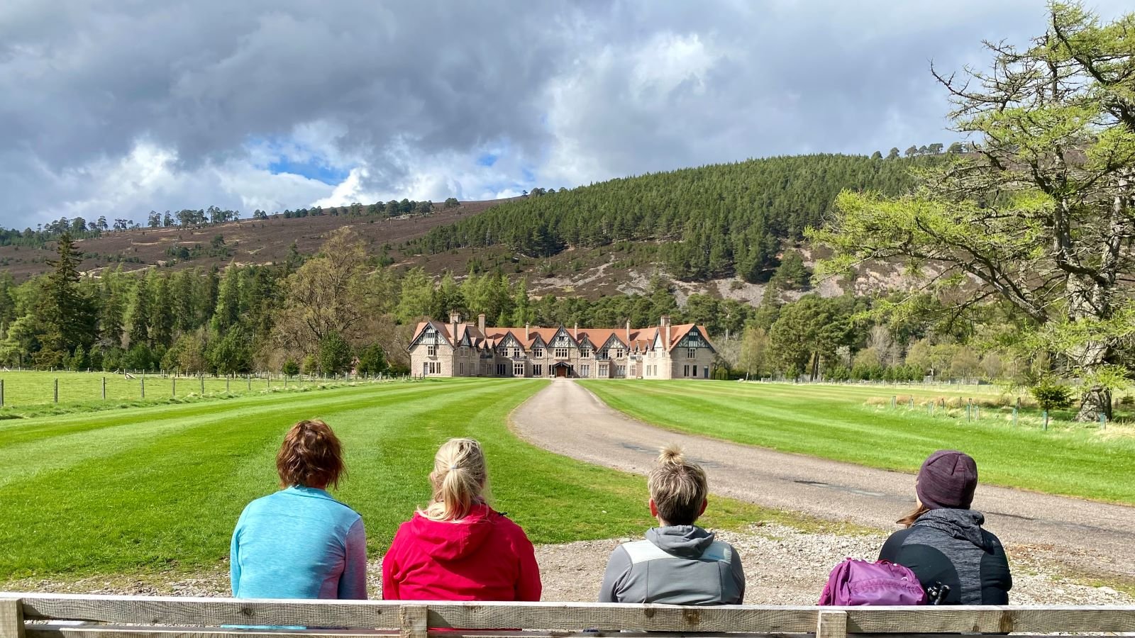 Mar Lodge Walkers.jpg