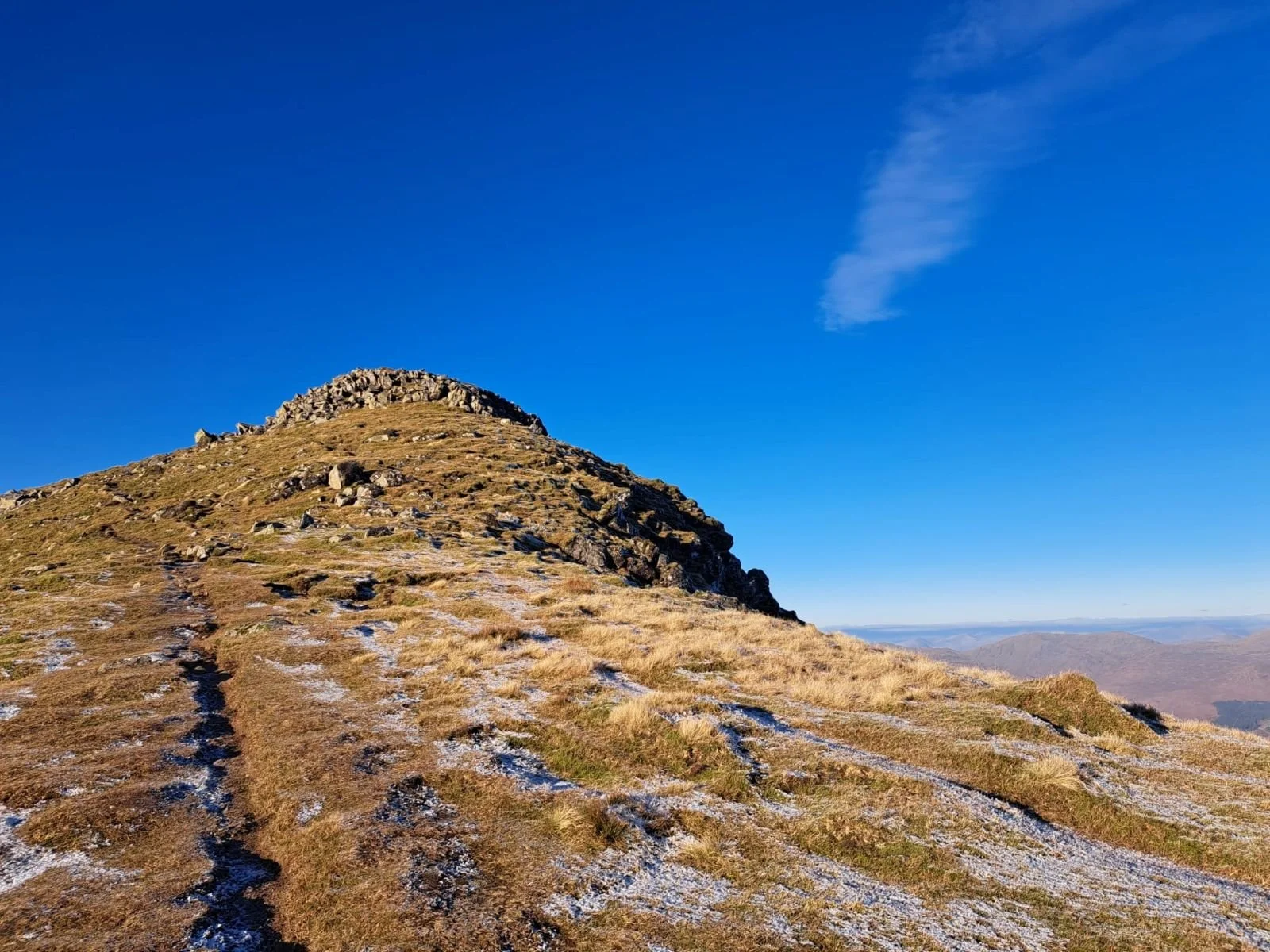 Beinn a Chochuill and Beinn Eunaich Munro summits.JPG