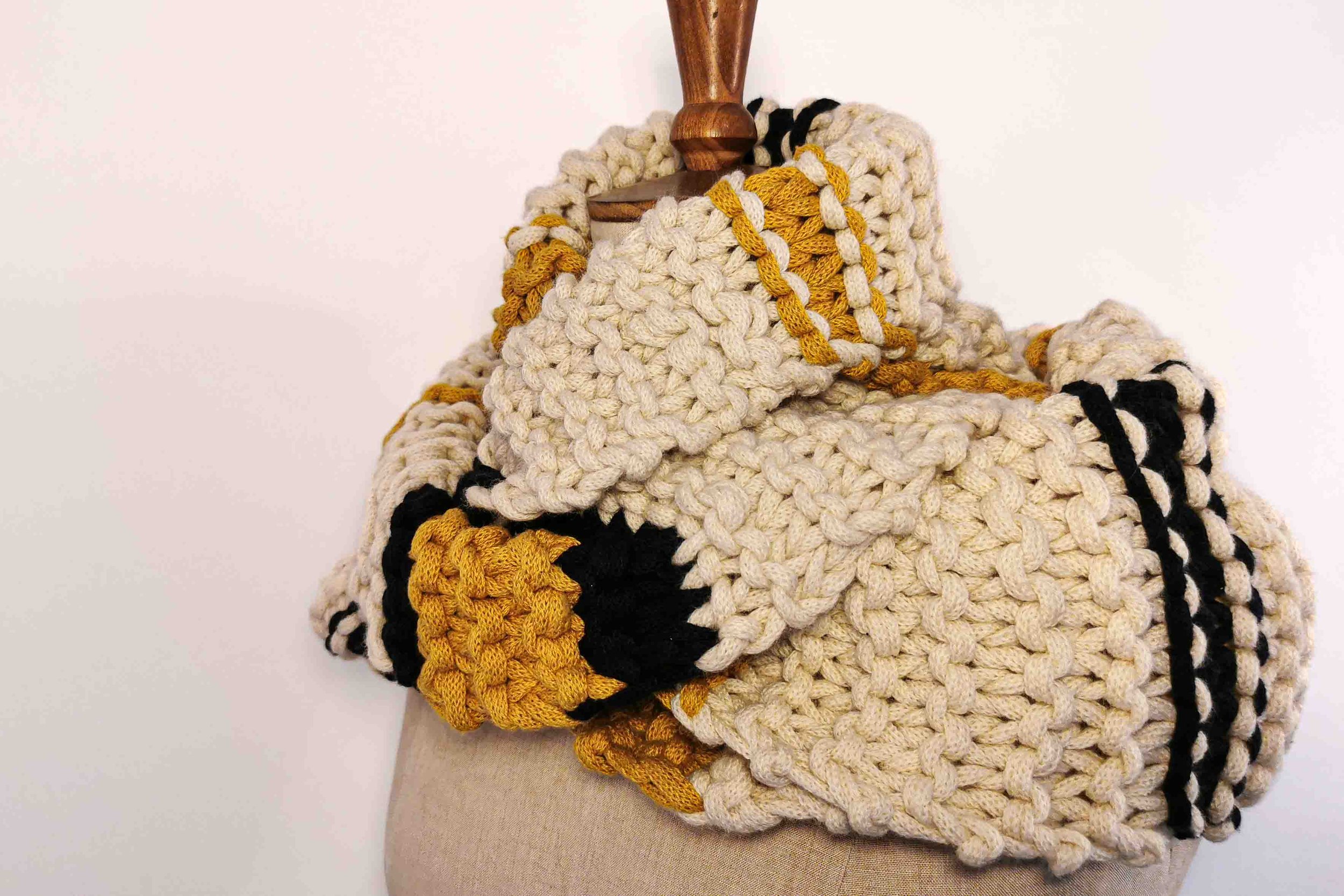 Long snood_front side_detail.jpg