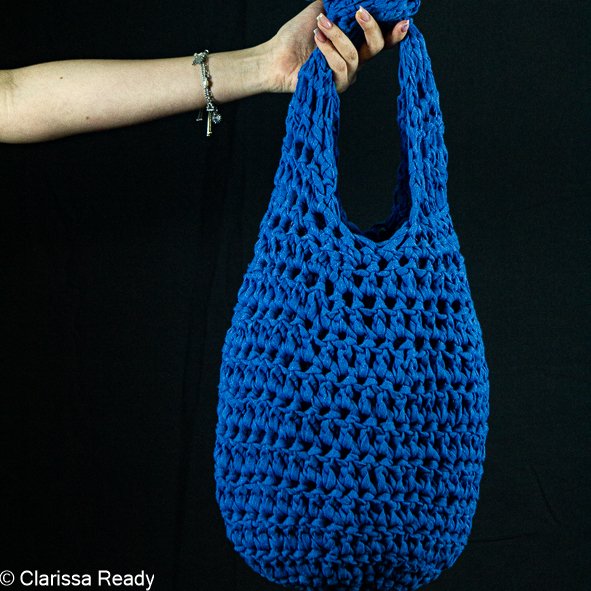 Blue Crochet bag_3.jpg