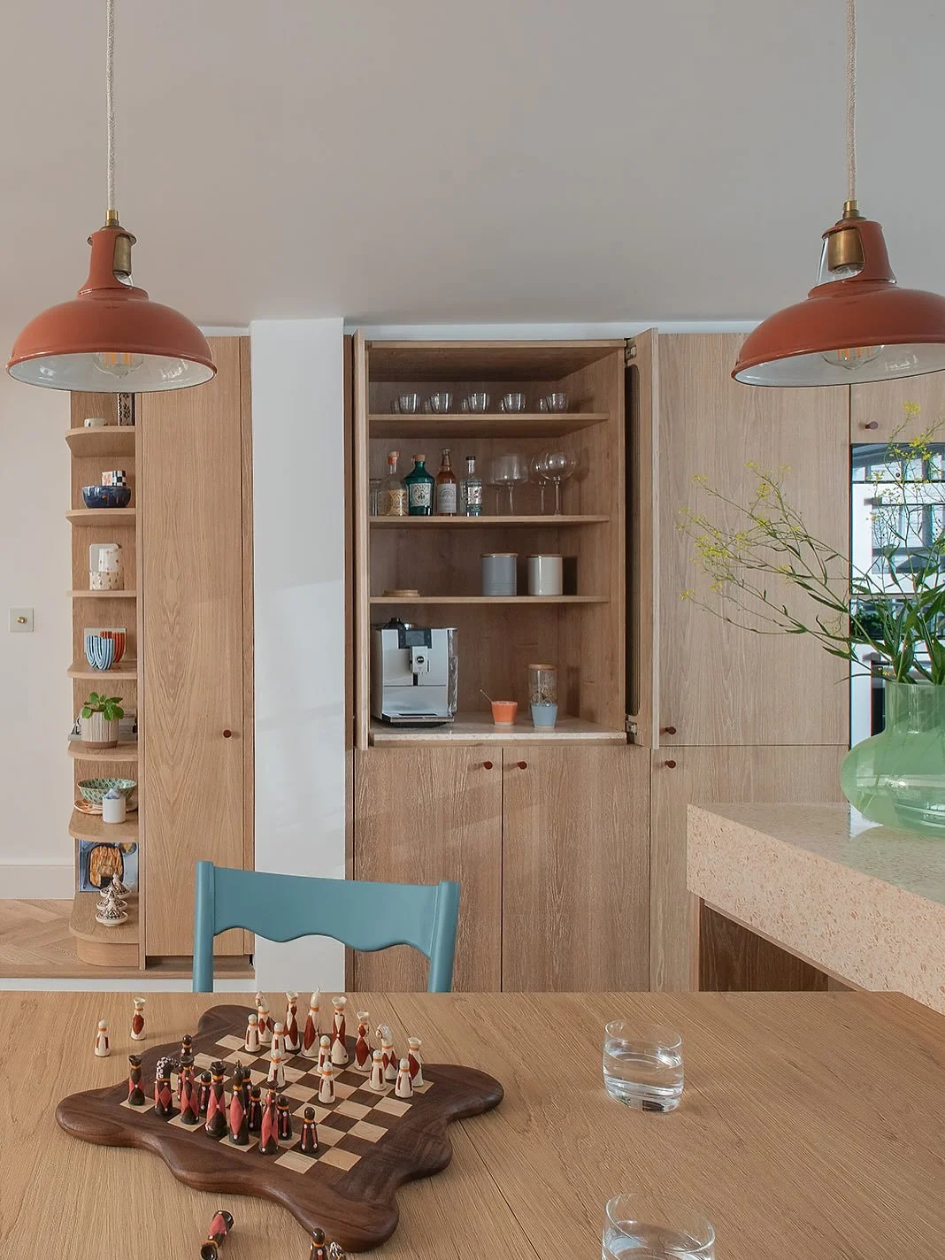 Open the door to your morning ritual ☕️ Hidden kitchens are having a moment and for good reason! 

In my Islington project, I designed a breakfast station concealed behind fluted glass doors. Open them and everything you need for coffee or toast is r