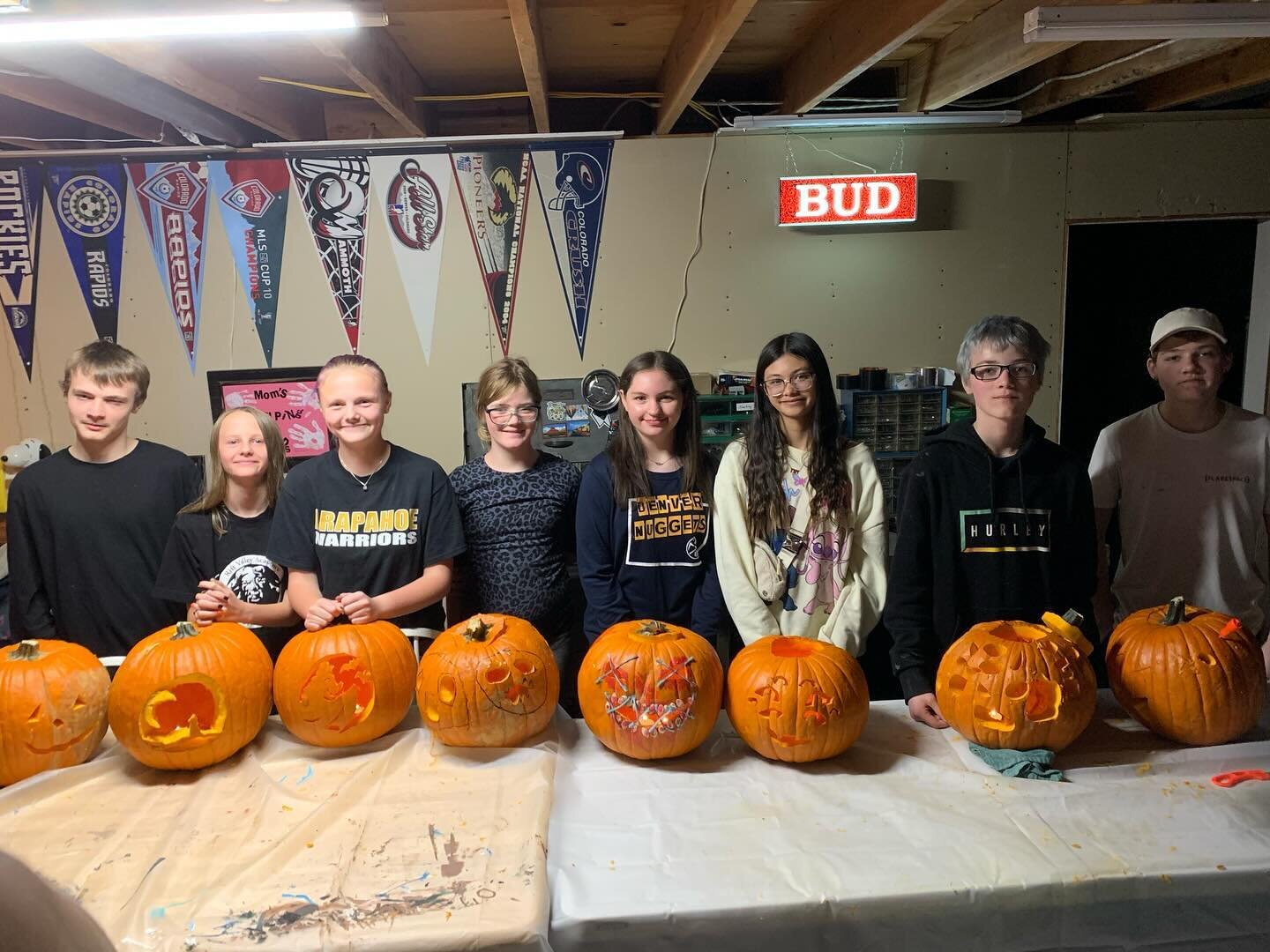 TNL Students Pumpkin Carving Party!!
