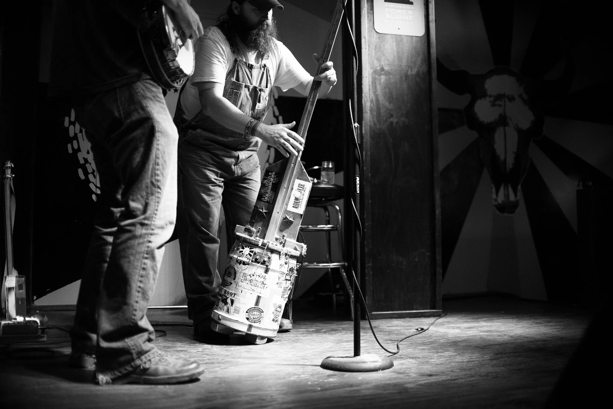 2014.09.26 Hubcap Bandits and Maps For Travelers-2 2.jpg