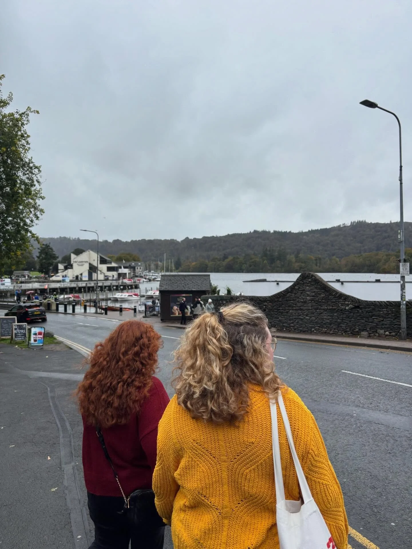 Something I&rsquo;ve been pondering recently is the fact that I still don&rsquo;t feel like I&rsquo;ve found my virtual assistant community yet and honestly, that&rsquo;s mostly down to me 🫣

I know I&rsquo;m not the most active person on social med