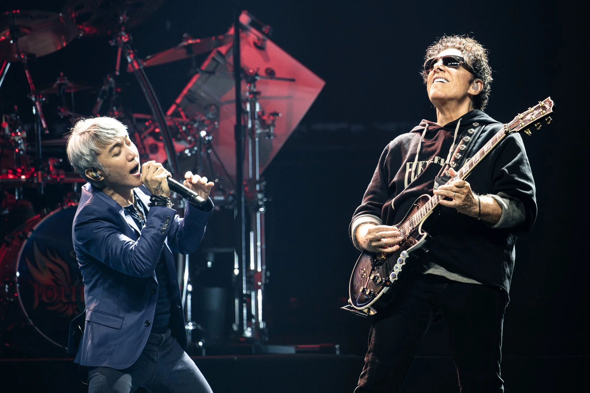 Neal Schon & Arena Pineta of Journey