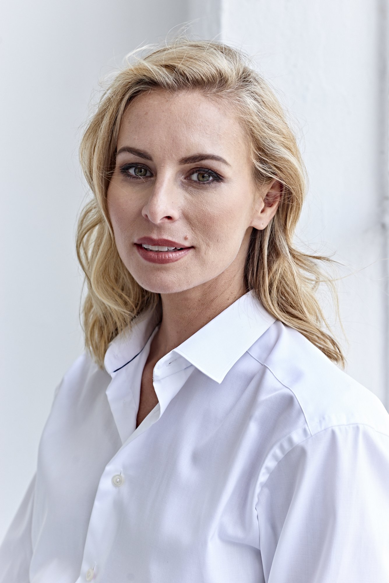 NIKI TAYLOR