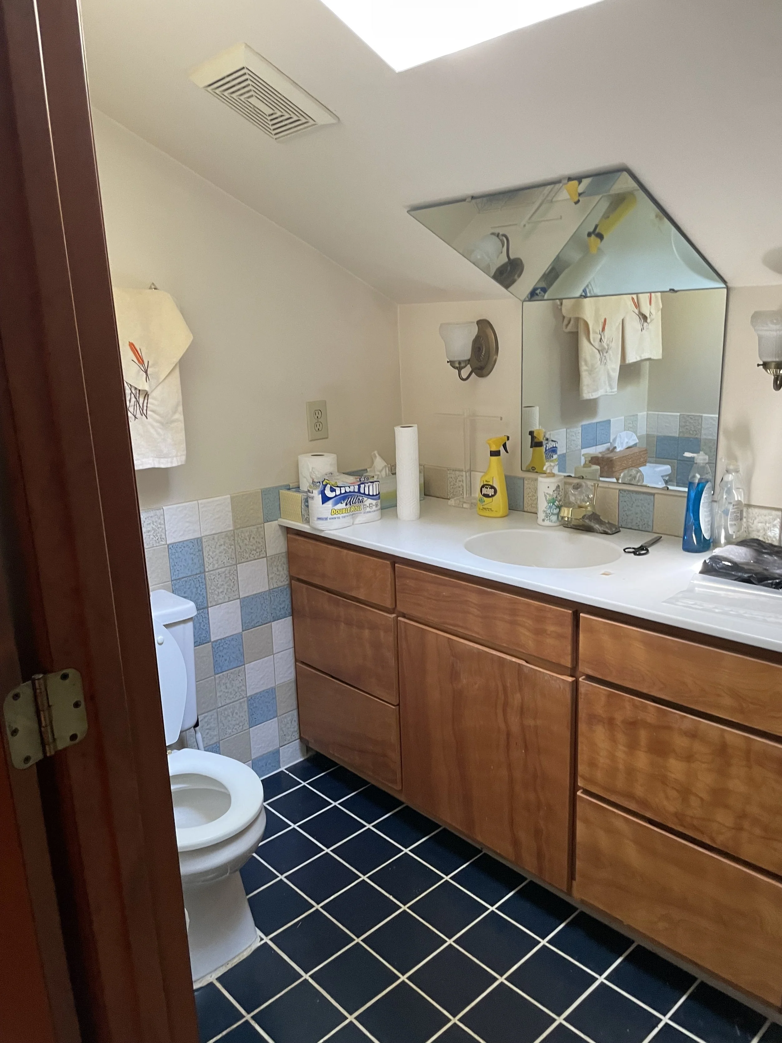 Circle Drive home before bathroom renovation — Durham NC interior architecture and design