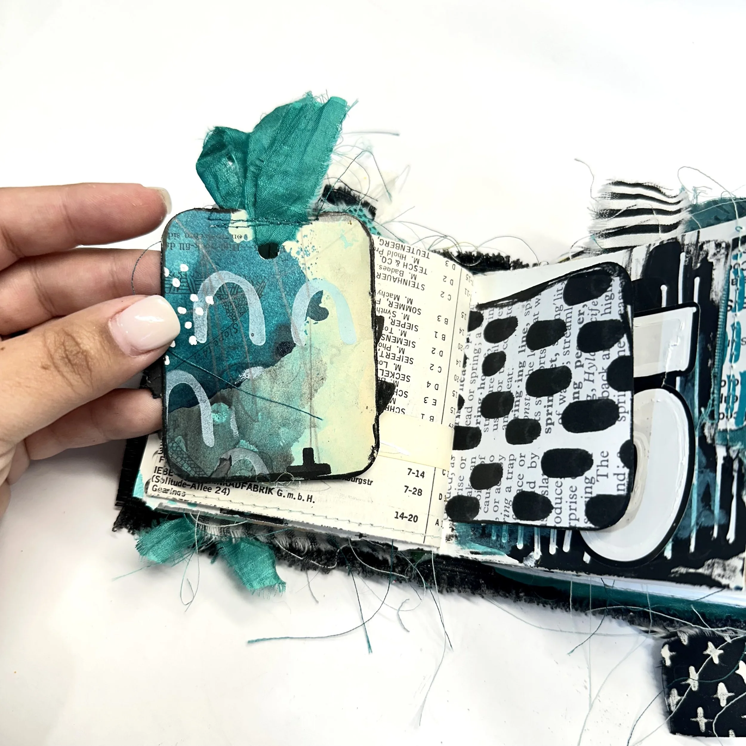 Art Tags: Threads &amp; Quotes