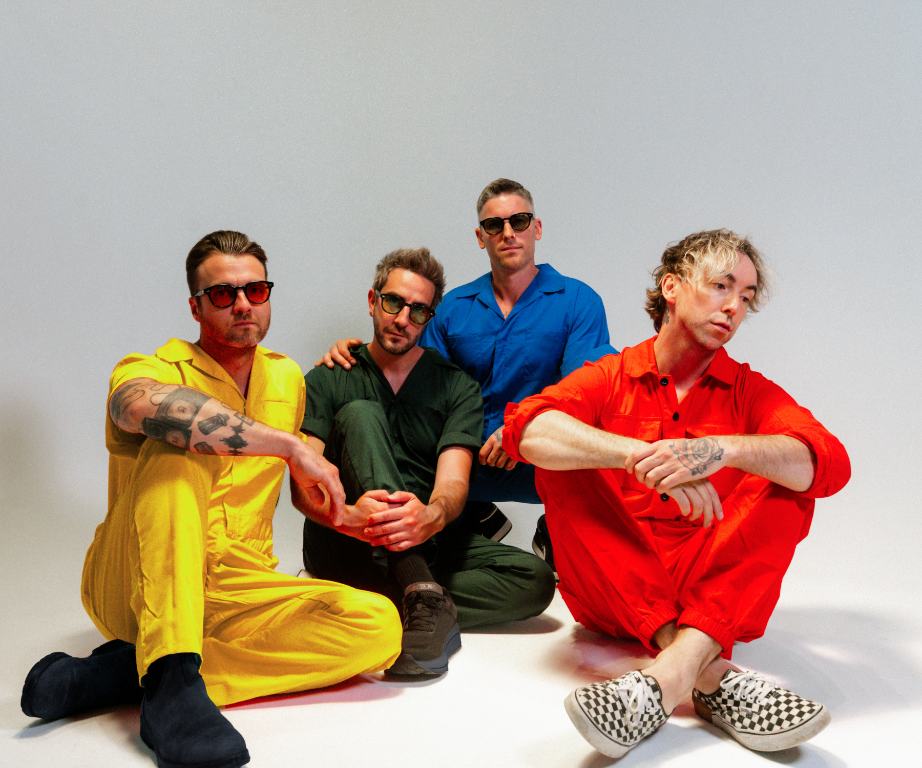 All Time Low Everyone's Talking.png