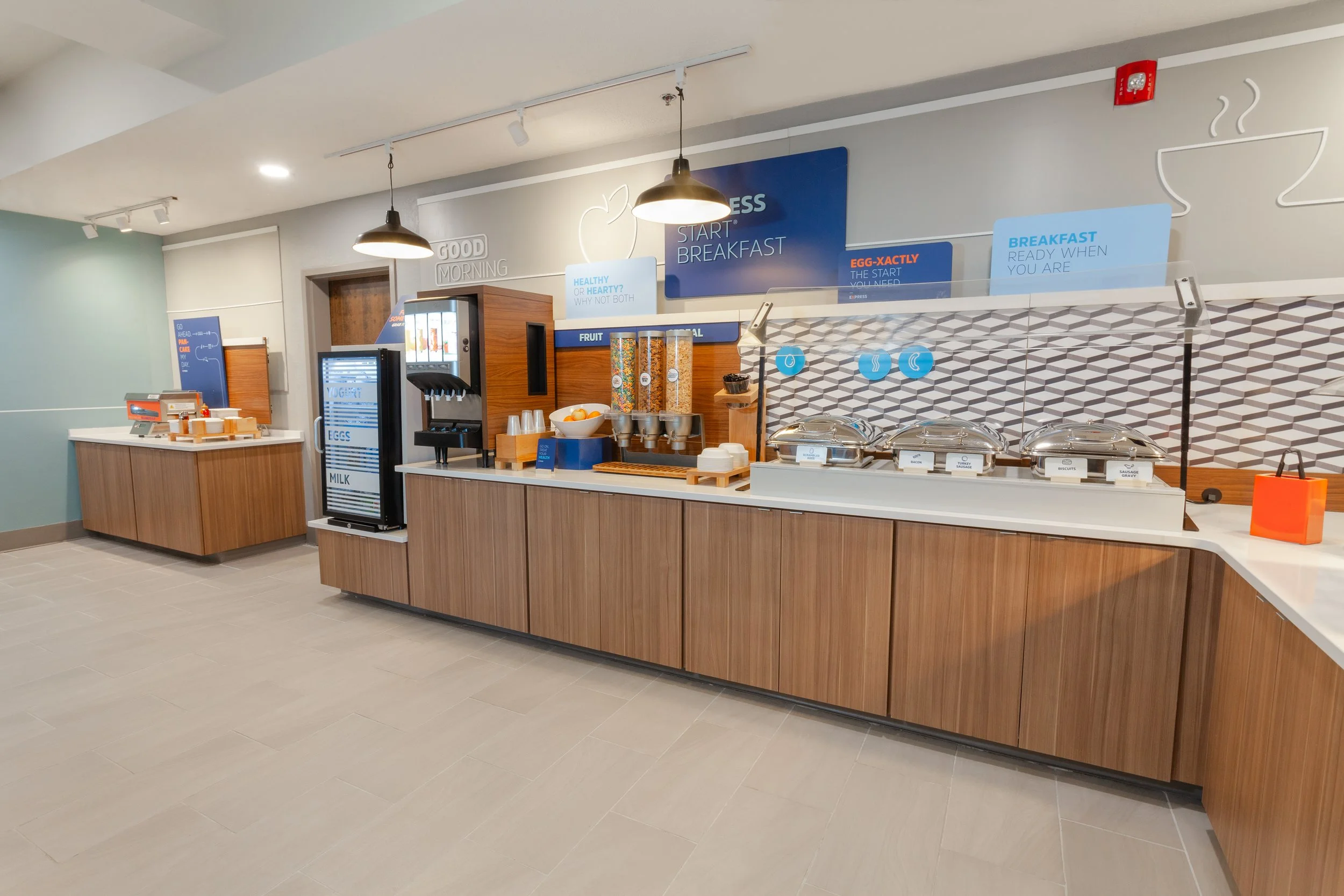 HolidayInnExpress-53.jpg