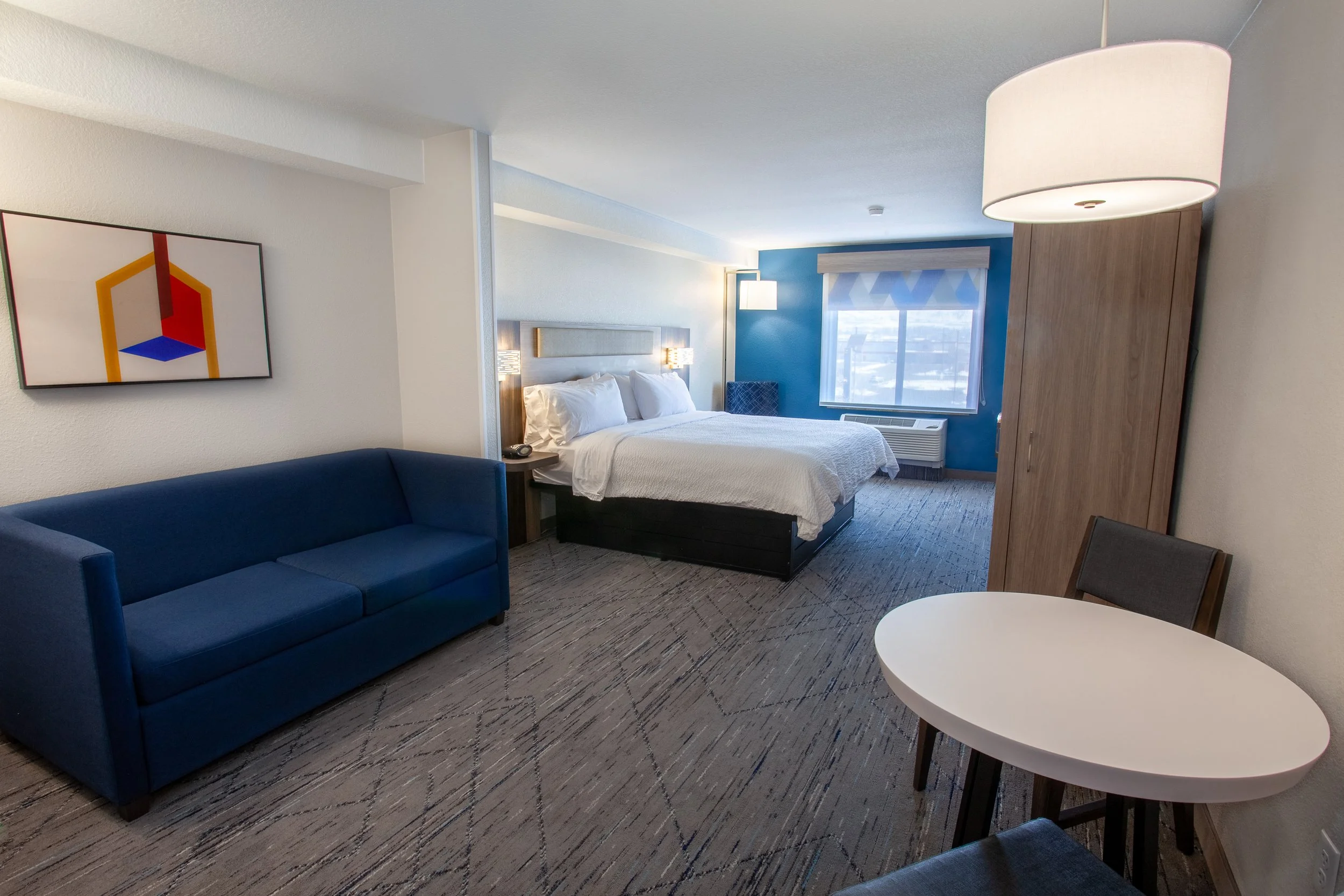 HolidayInnExpress-5.jpg