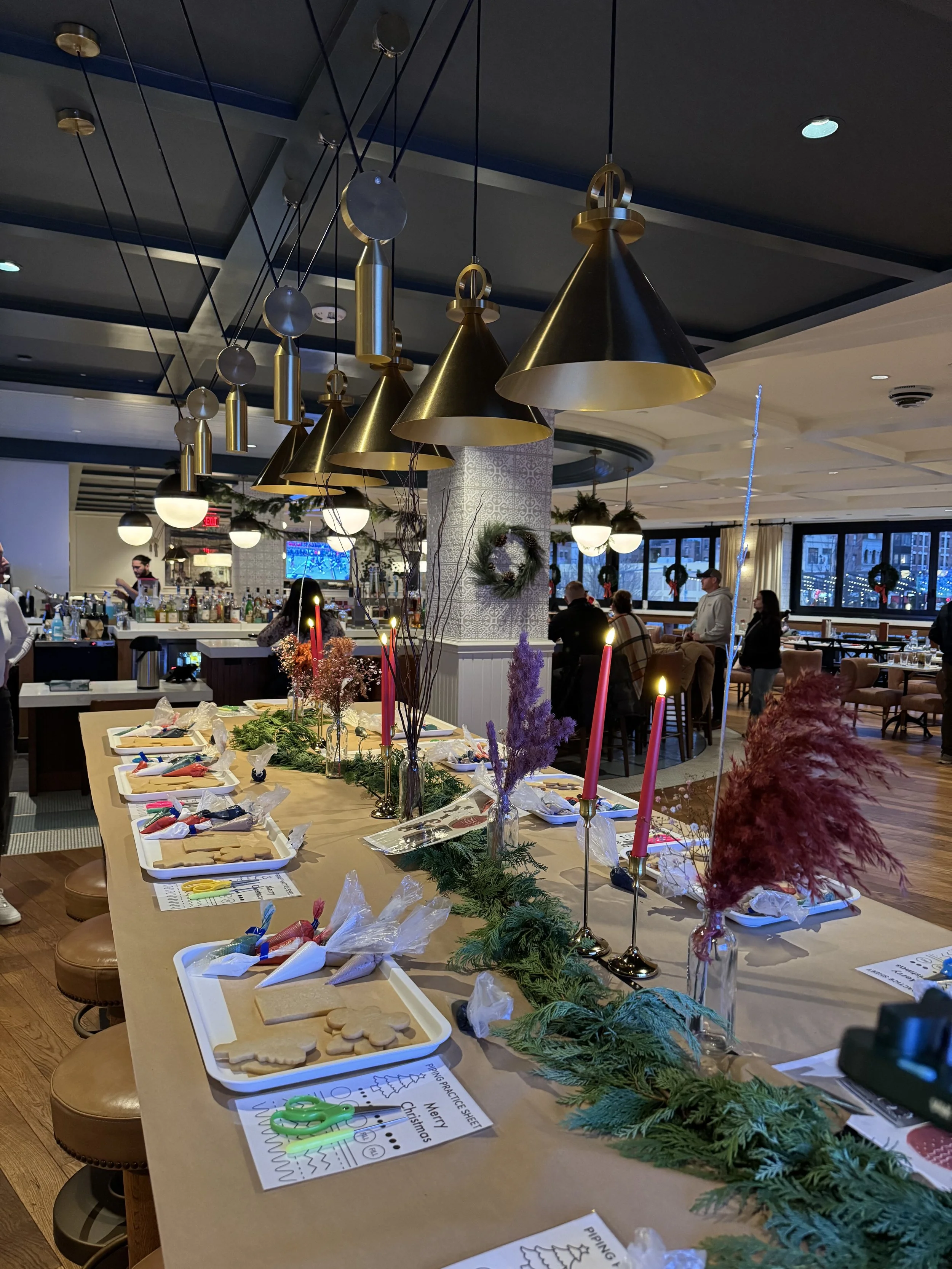 Lips Lace &amp; Love Cookie Workshop