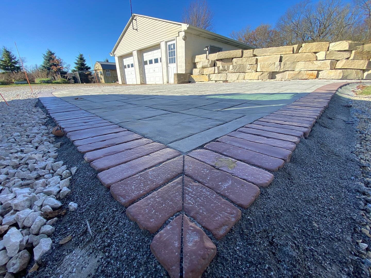 Paver patio completed,  the details matter! #paver #patio #hardscaping #hardscapingdesign #unilock #unilockpavers