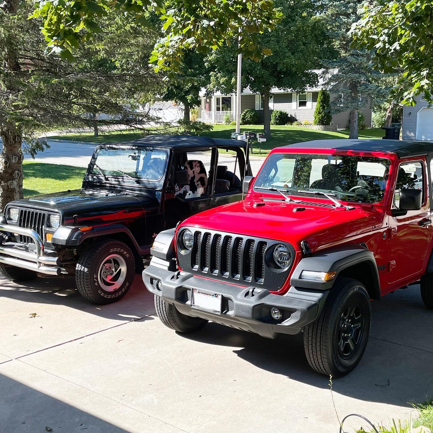 27 years separate them, and the memories continue! ❤️🤘

#jeep #4x4 #wrangler #jeeplife #jeepwrangler #family #mopar #lifestyle #jeepporn #jeepwave #offroad4x4 #awesome #trailrated #jeepnation #jeepworld #offroad #jeepwranglerunlimited #willyswheeler