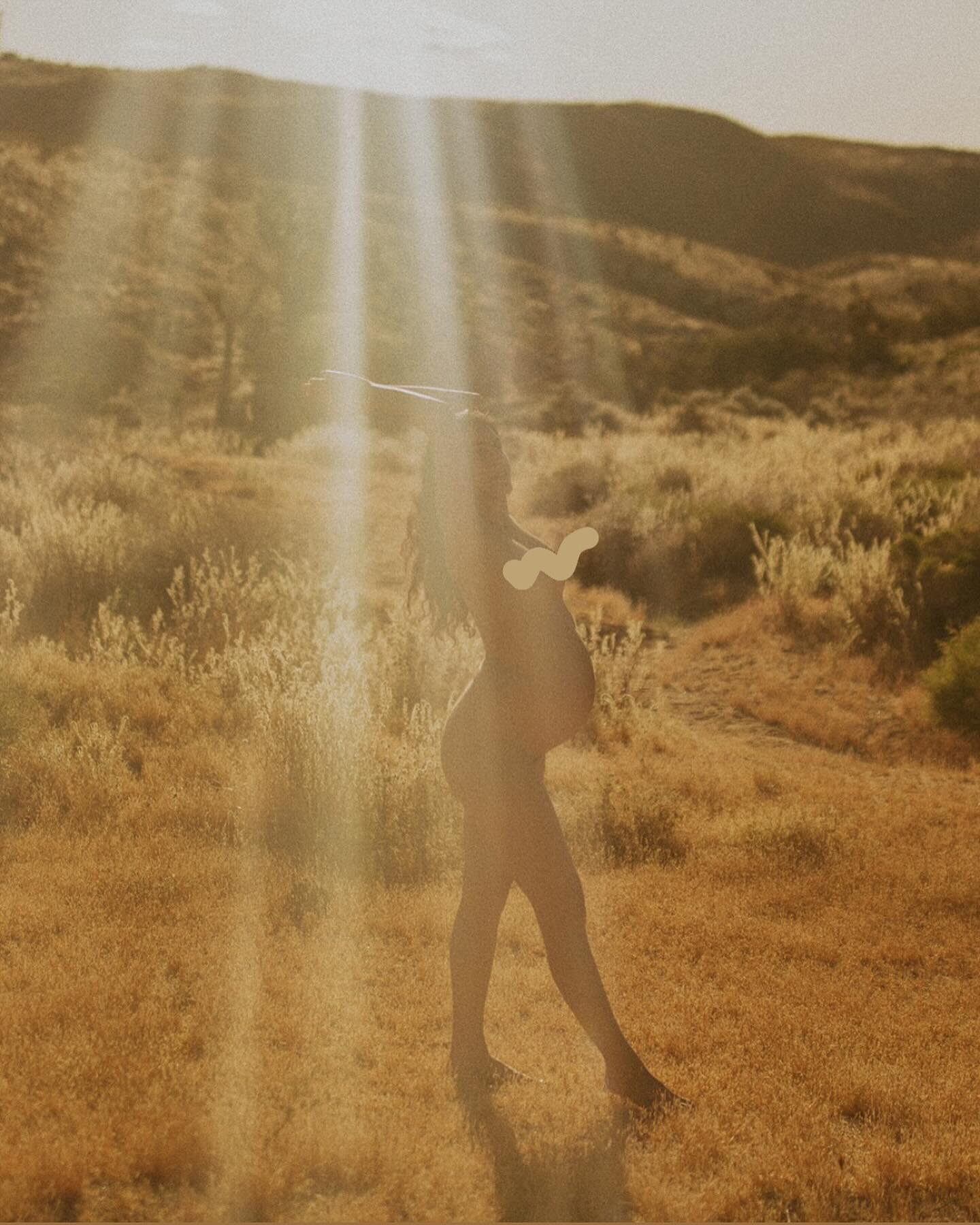 Our little sun still in @lifebylilia&rsquo;s belly. Cyra is Farsi for &ldquo;sun&rdquo; or &ldquo;throne&rdquo;, and it couldn&rsquo;t be more fitting for how we captured these maternity photos. Before we knew who little Cyra would be, Lil and I swoo