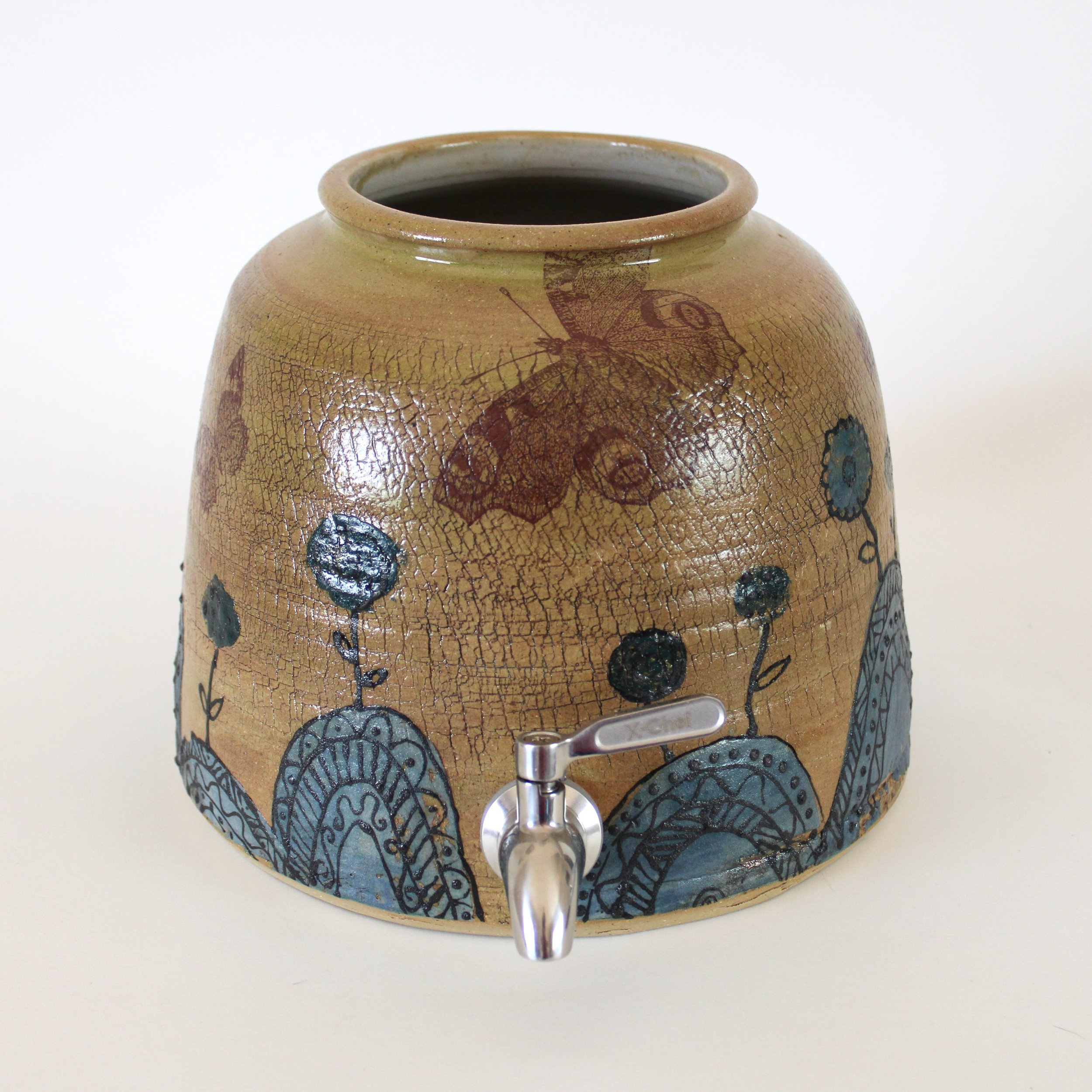 Water Crock Dispenser