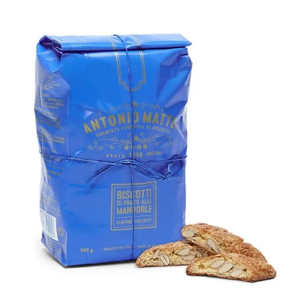 Prato biscuits with Almonds