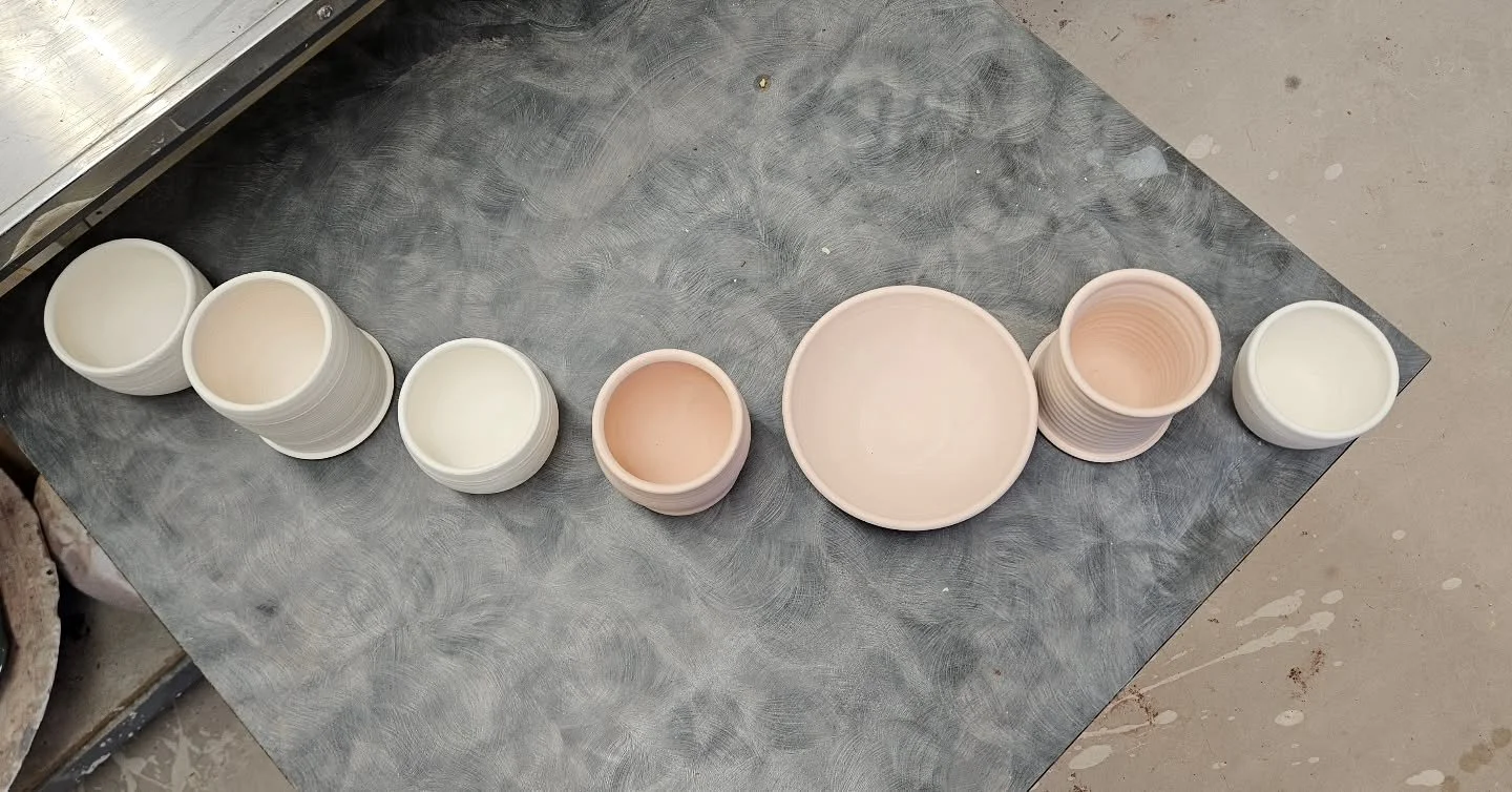 Heading into the glazing stage!! Let's see what magical combos will be a hit ✨🖌️🎨🔥

*Love this part of the process* &hearts;️

#ceramicsofinstagram #potteryart #ceramics #design #potterylife #ceramicglaze #sunycortlandceramics #sunycortlandart