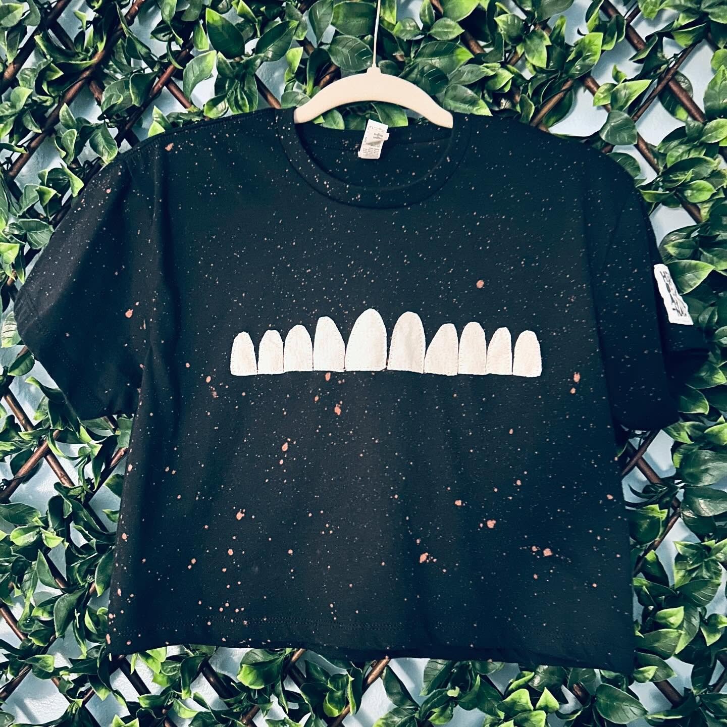 &ldquo;TEETH&rdquo; one of a kind #almostdailycollage Crop Top with speckle dye detail. Available on my website. Link in bio. #teeth #wearableart #fibercollage
