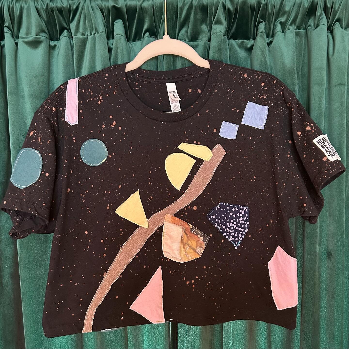 I did the thing! First day back in, for REAL this time. 😜 I have a couple boxes of scrap tshirts that I need to use up and I had fun with this type of loose design approach, so this will be the start of a new One-of-a-kind series: &ldquo;IT&rsquo;S 
