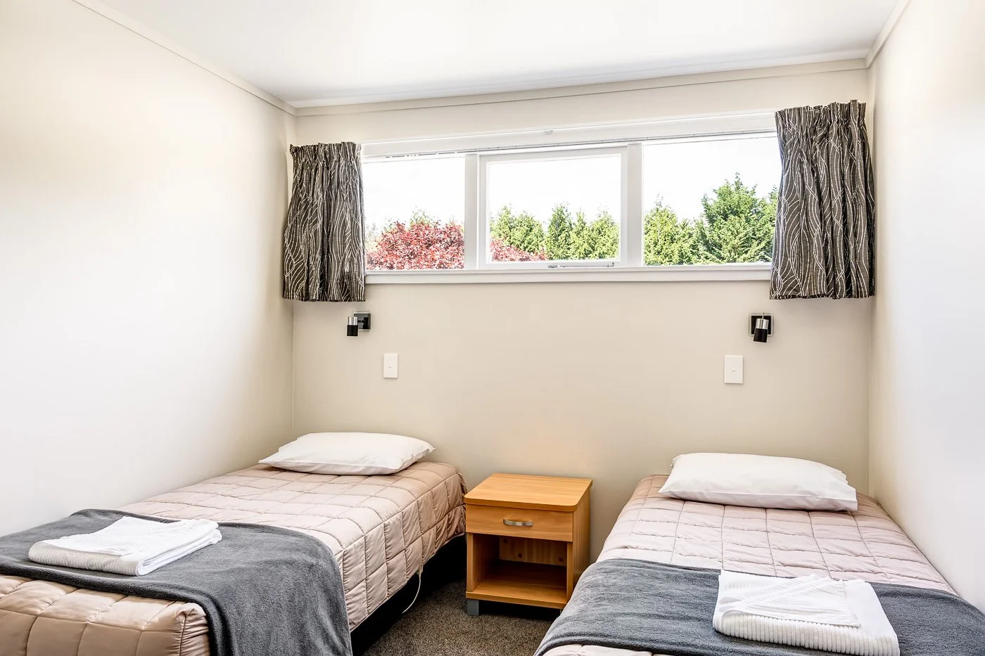 Two Bedroom Unit - Twin Room