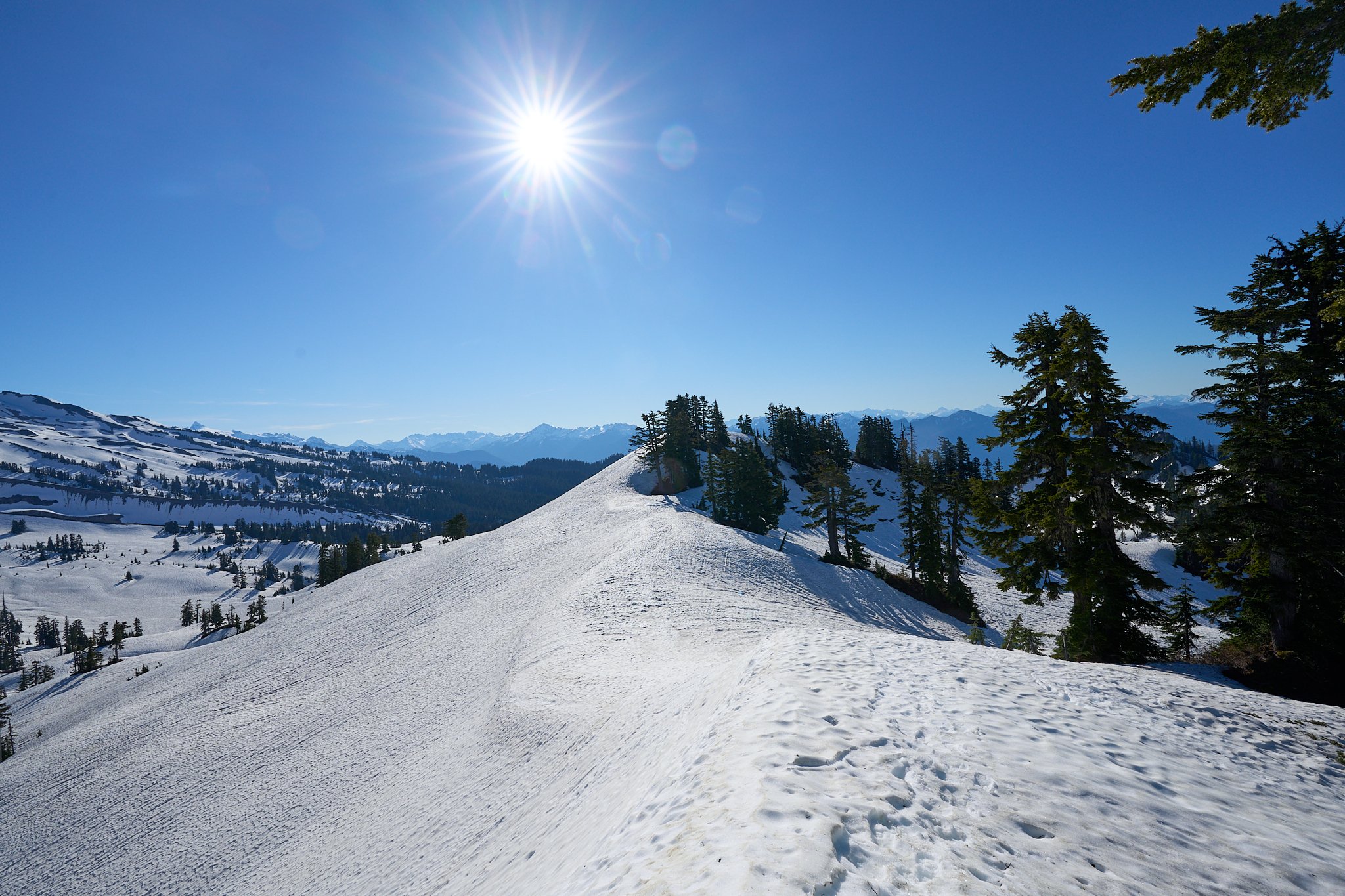 Ridge leading up to the lookout