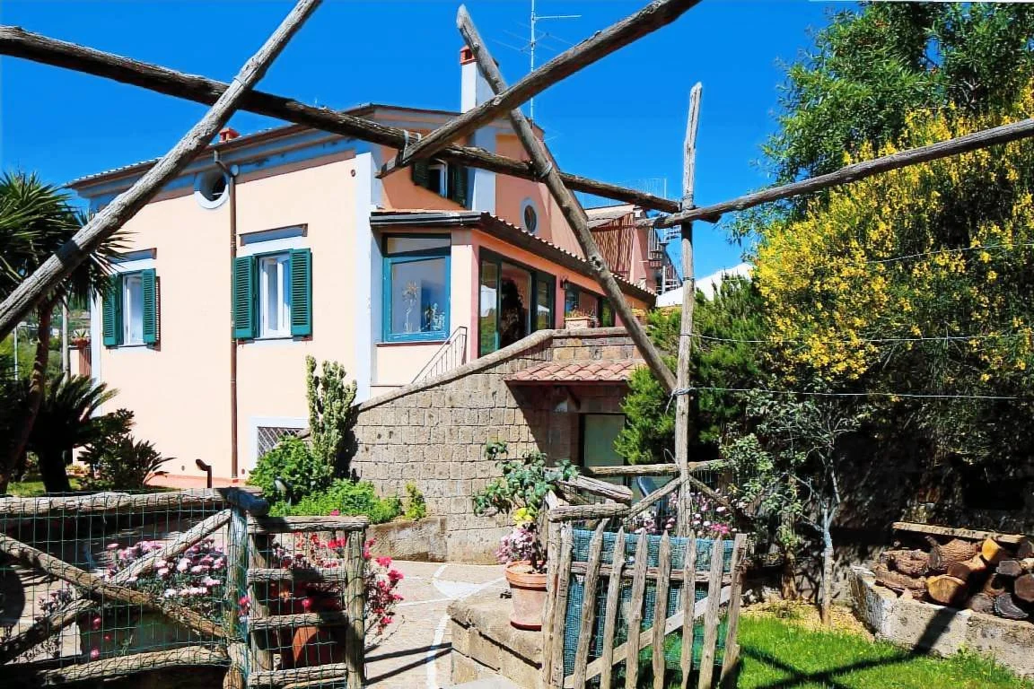 sorrento villa 3.jpg