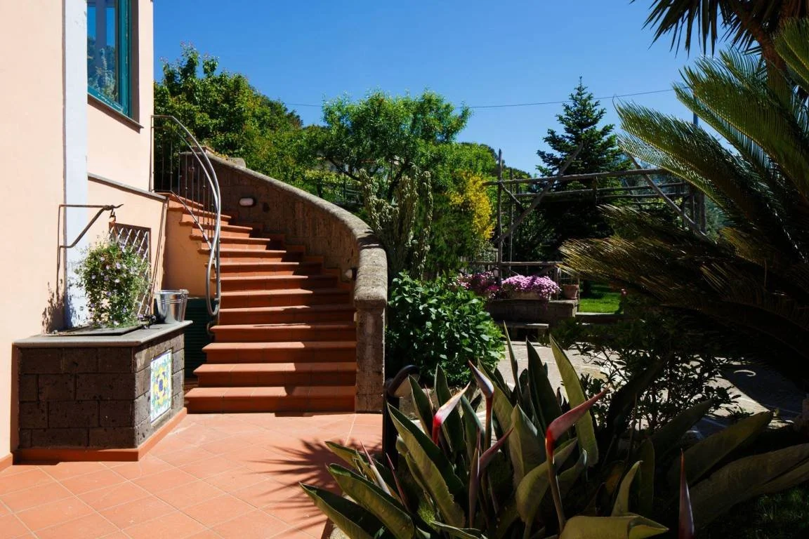 sorrento villa 30.jpg