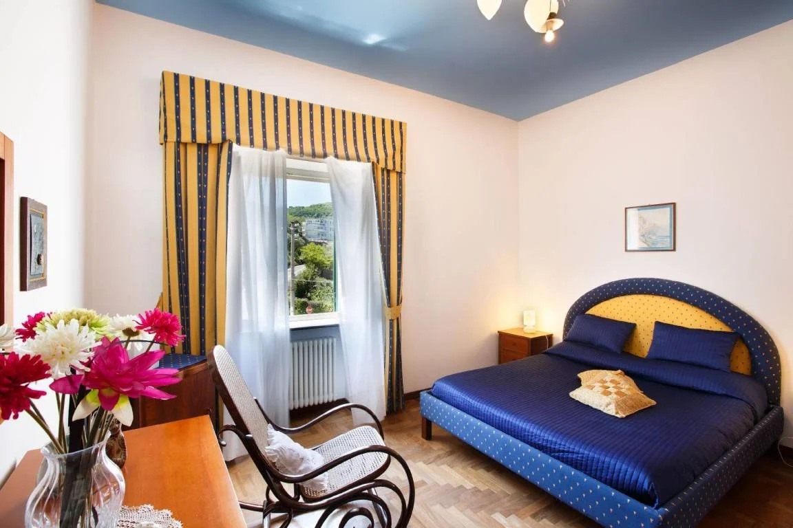 sorrento villa 20.jpg