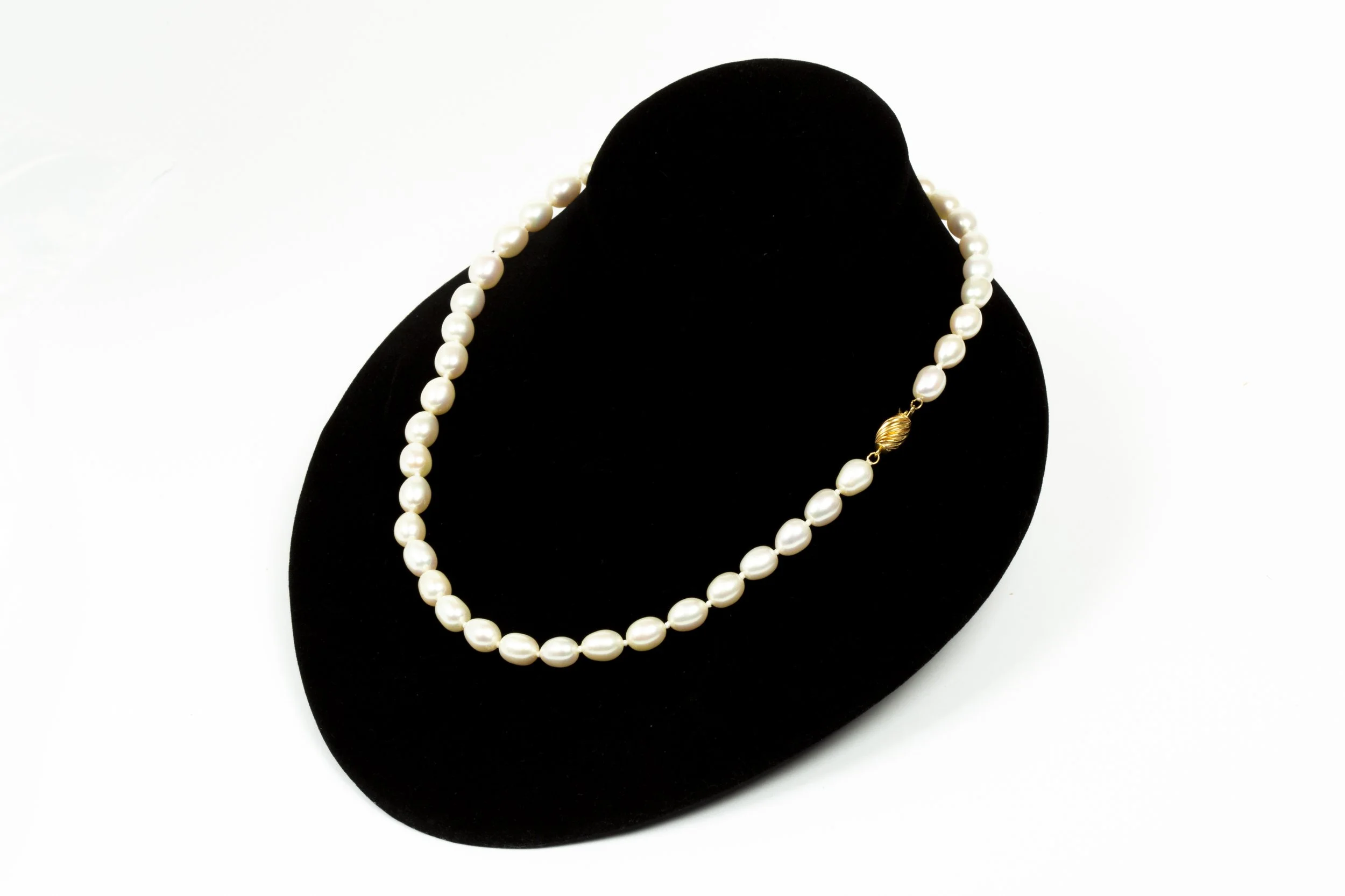 Pearl Necklace with 14K Gold Clasp