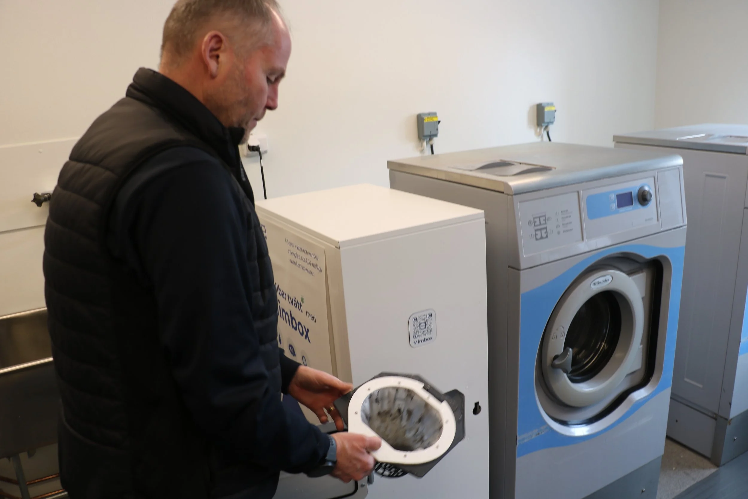 Reducing Microplastics &amp; Water Waste: Mimbly’s Impact at Eksta