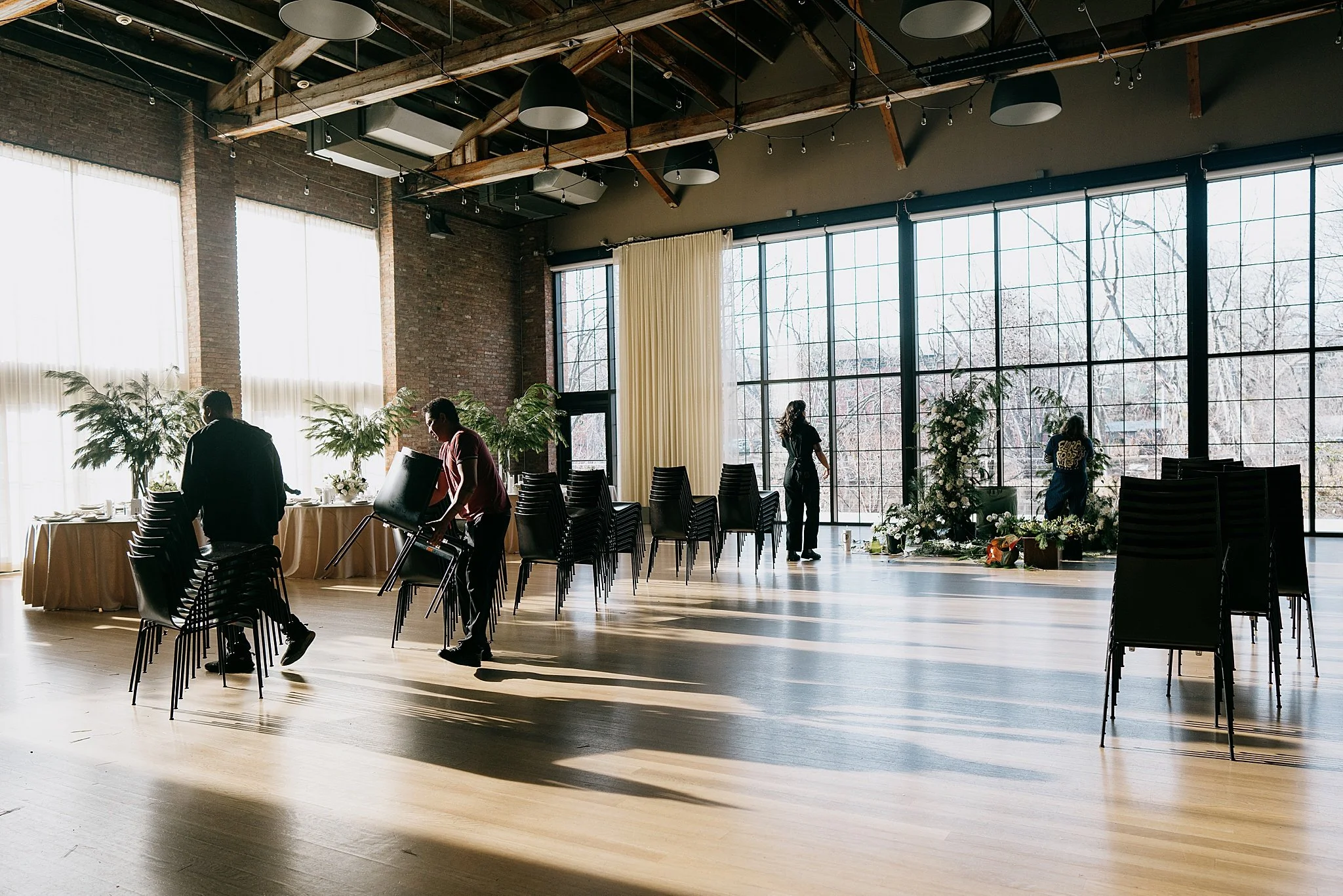 winter roundhouse wedding-0003.jpg