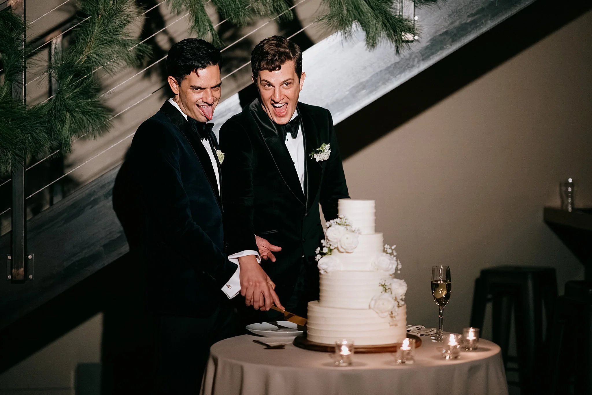 winter roundhouse wedding-0053.jpg