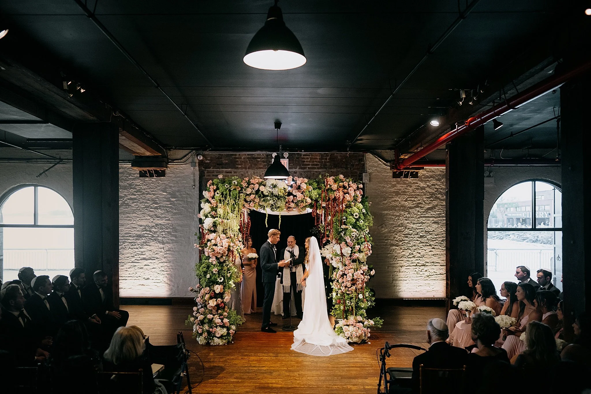 liberty warehouse brooklyn wedding-0021.jpg