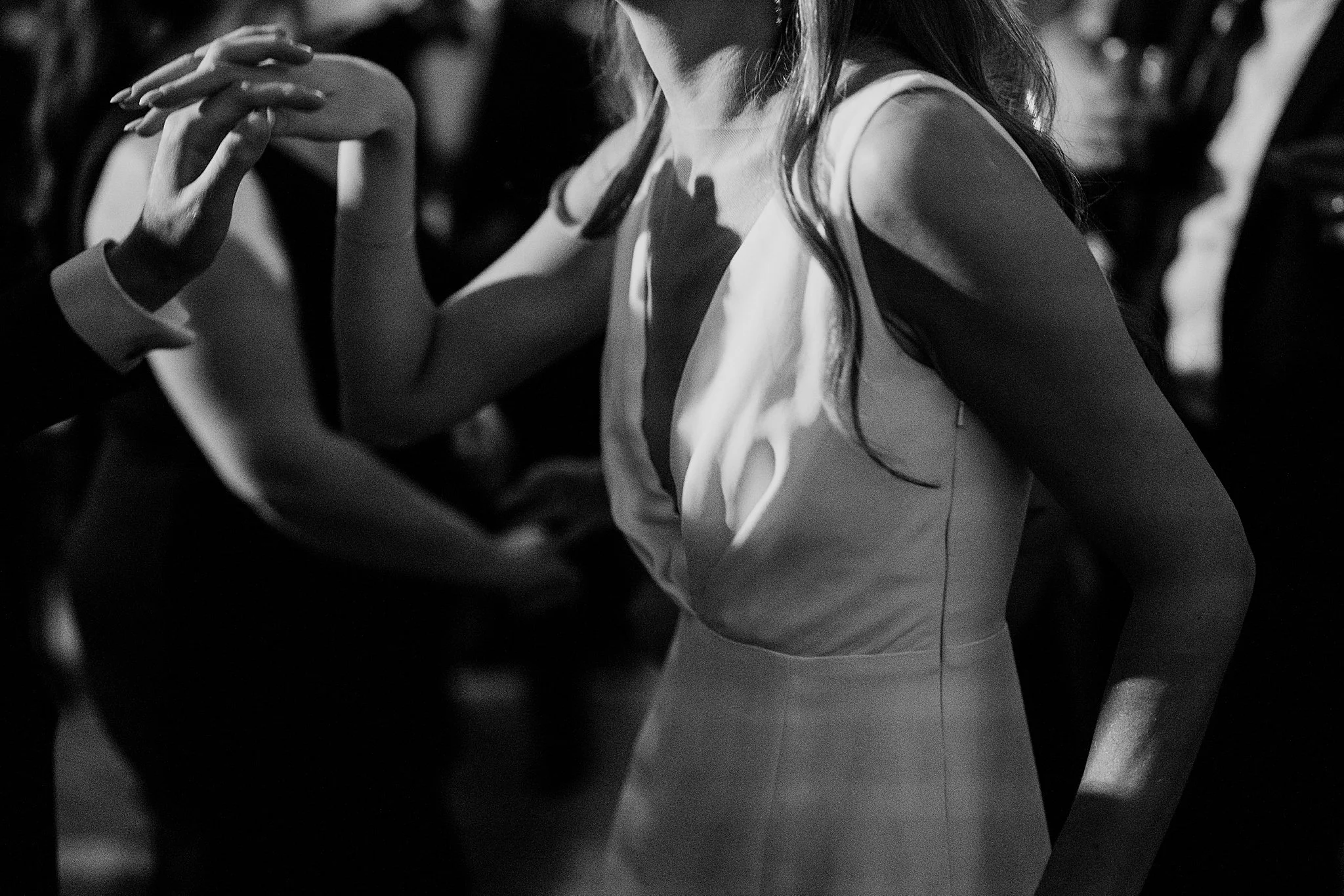 liberty warehouse brooklyn wedding-0034.jpg