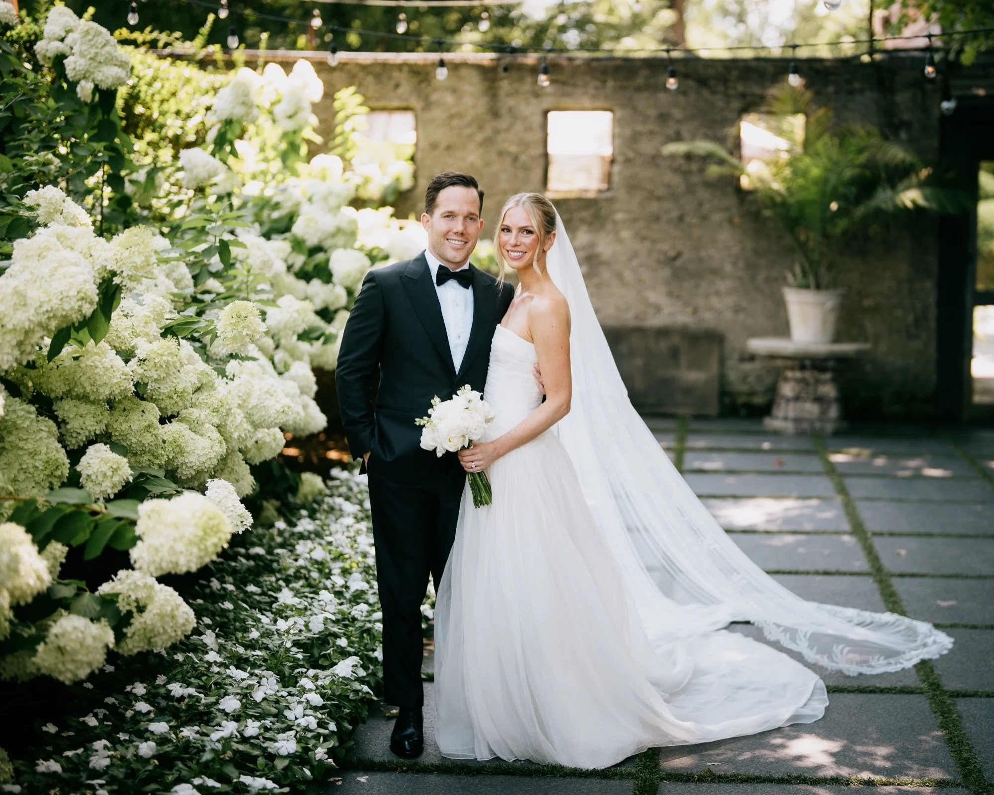 Valley Rock Inn Wedding : Emily &amp; Brendan : Sloatsburg, NY