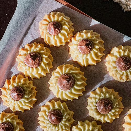 Butter Cookies with Chocolate