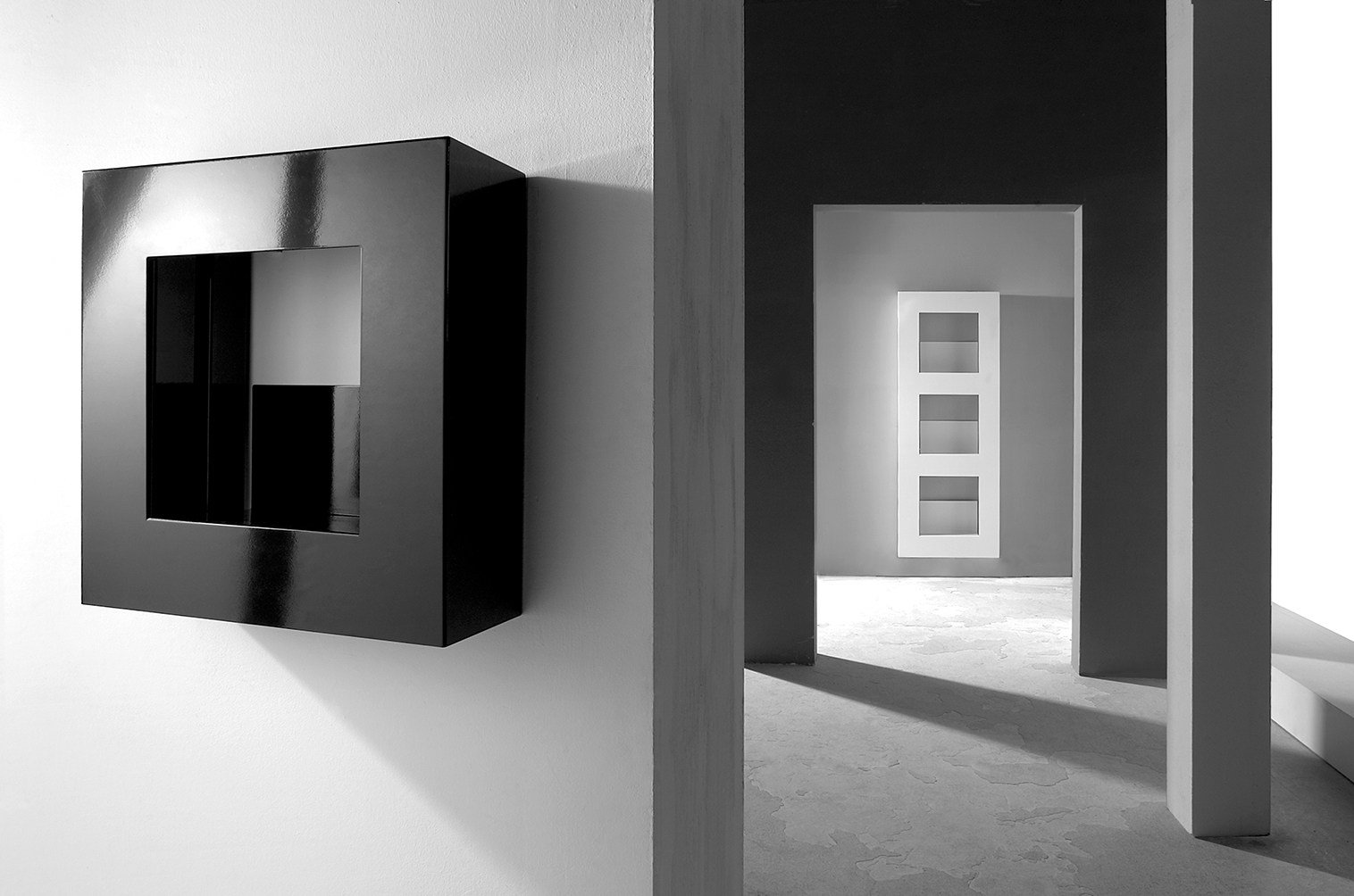 cube-1-diakosmitiko-kalorifer-katheto-mauro.jpg