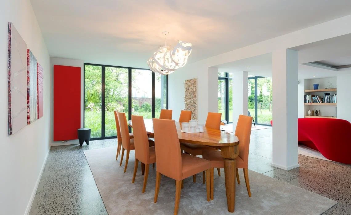 Kos διακοσμητικό καλοριφέρ, κάθετης τοποθέτησης, χρώματος κόκκινο, ιδανικό για τραπεζαρία