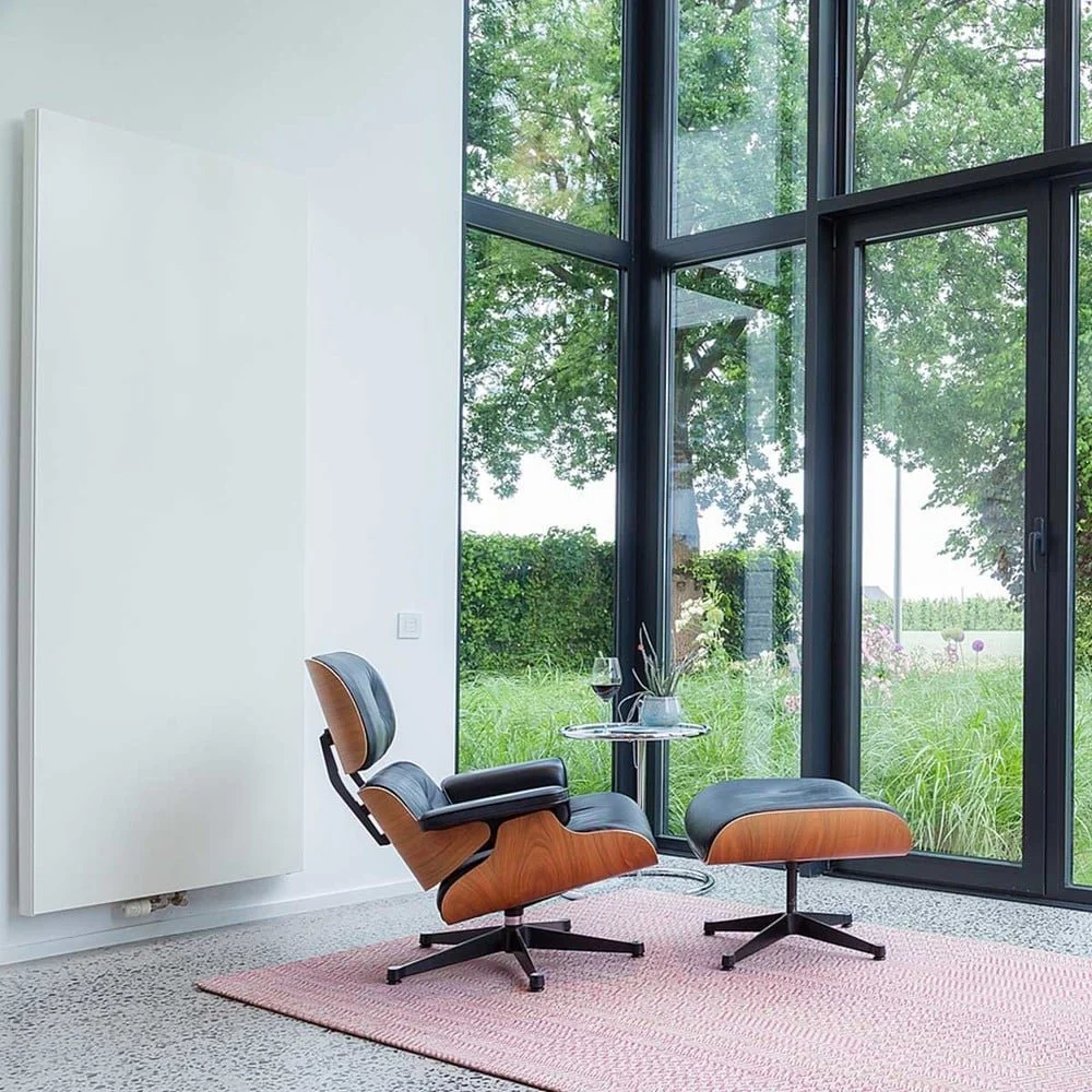 Kos διακοσμητικό καλοριφέρ, κάθετης τοποθέτησης, χρώματος λευκό, ιδανικό για σαλόνι