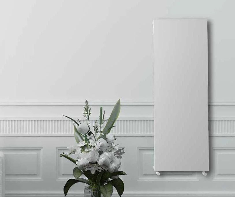 Elba διακοσμητικό καλοριφέρ κάθετης τοποθέτησης, χρώματος λευκού, ιδανικό για σαλόνι.