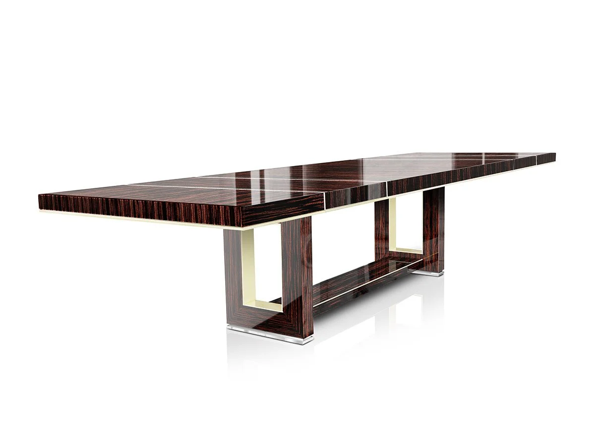 Grand Dining Table