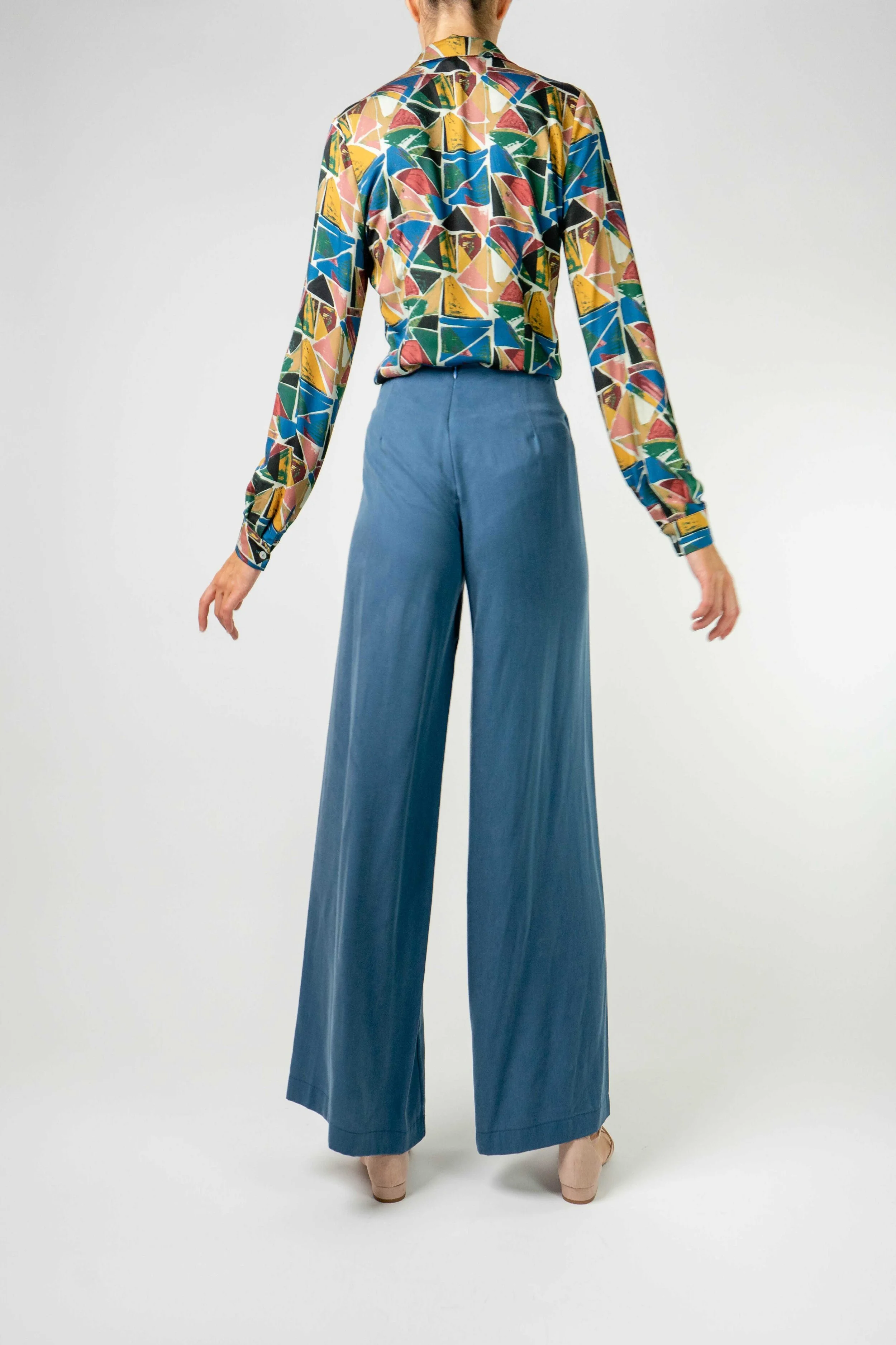 Bastah_Florence_Zagazig_T19_pants_blue_3.JPG
